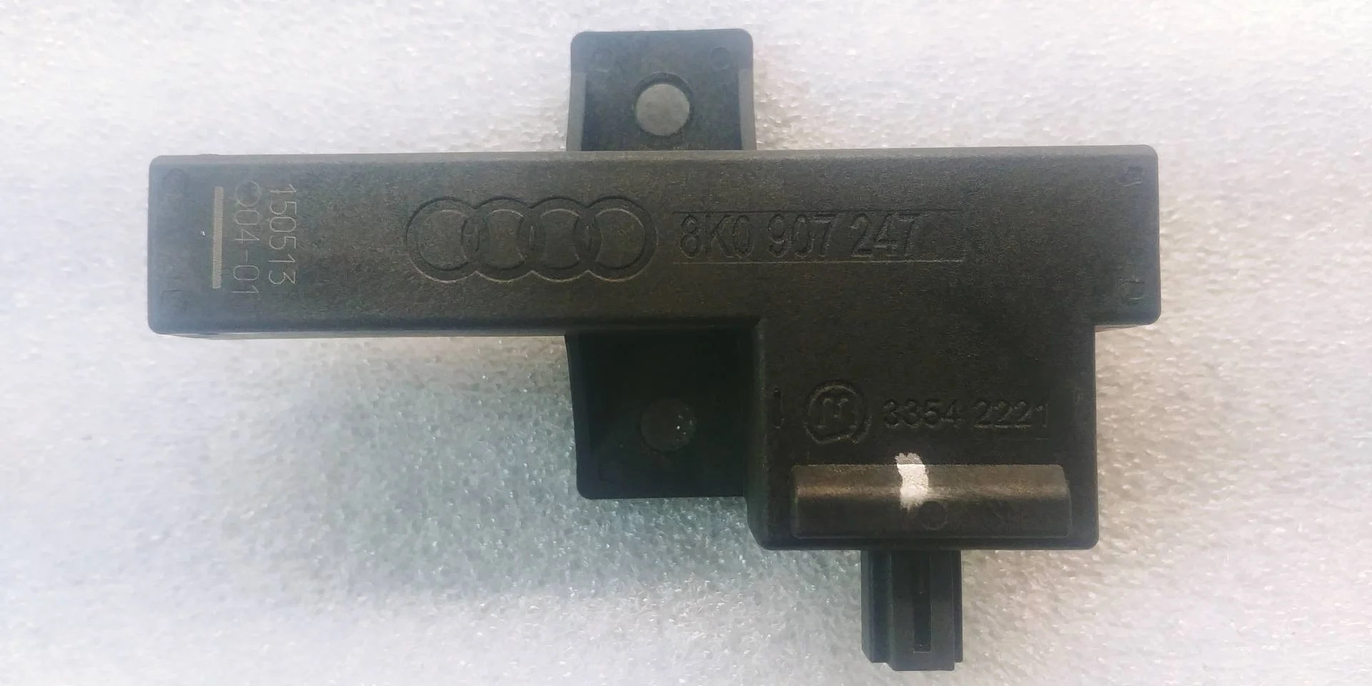 антенна системы комфортного доступа Volkswagen Touareg 2  2013