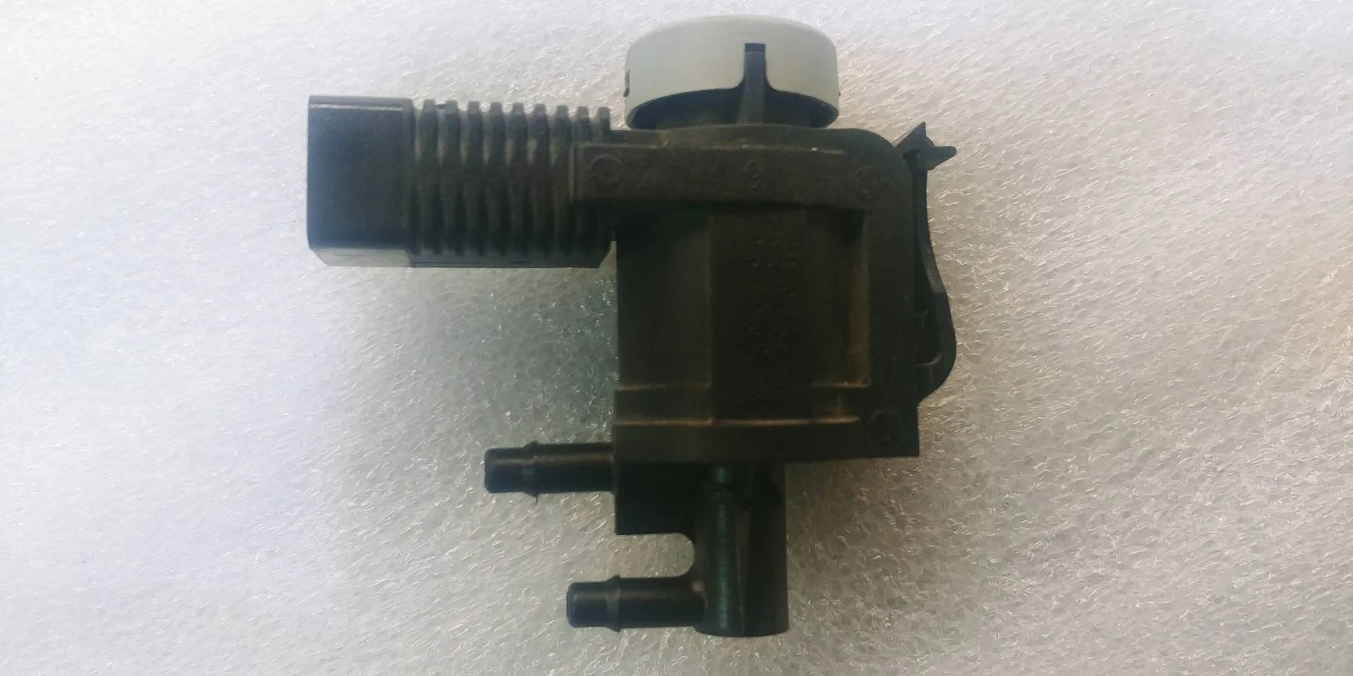 электромагнитный клапан Volkswagen Touareg 2  2013