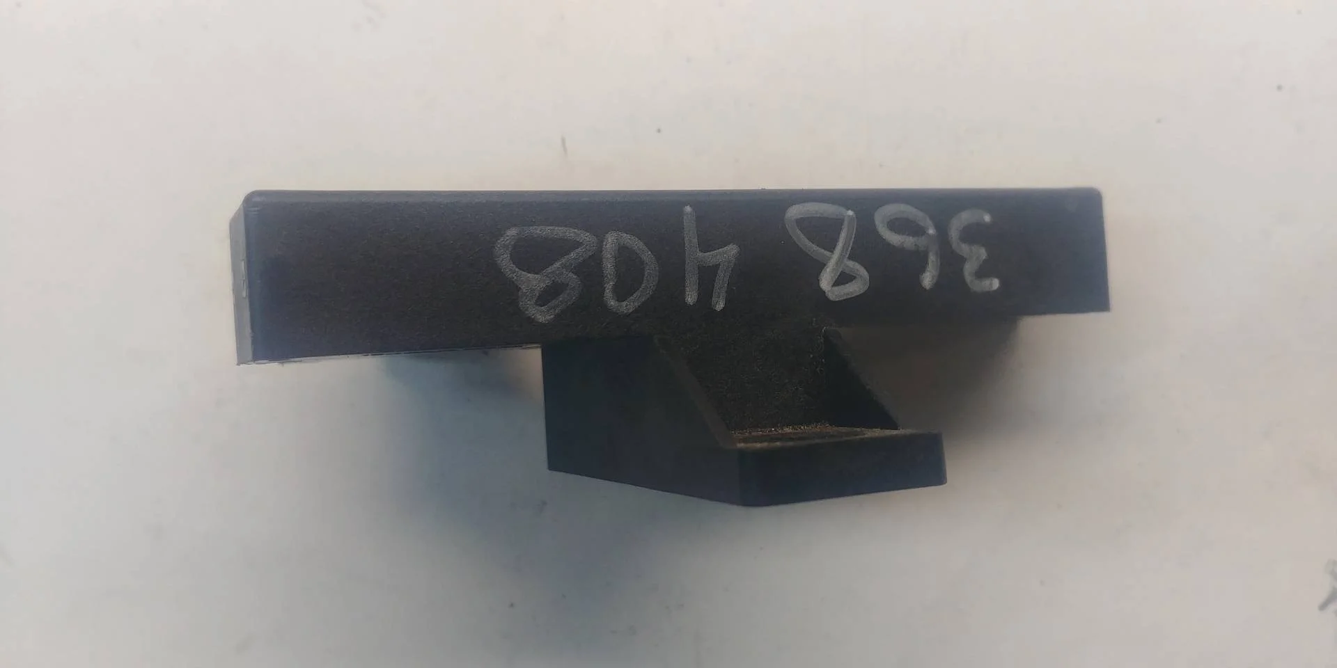 антенна системы комфортного доступа Volkswagen Touareg 2  2013