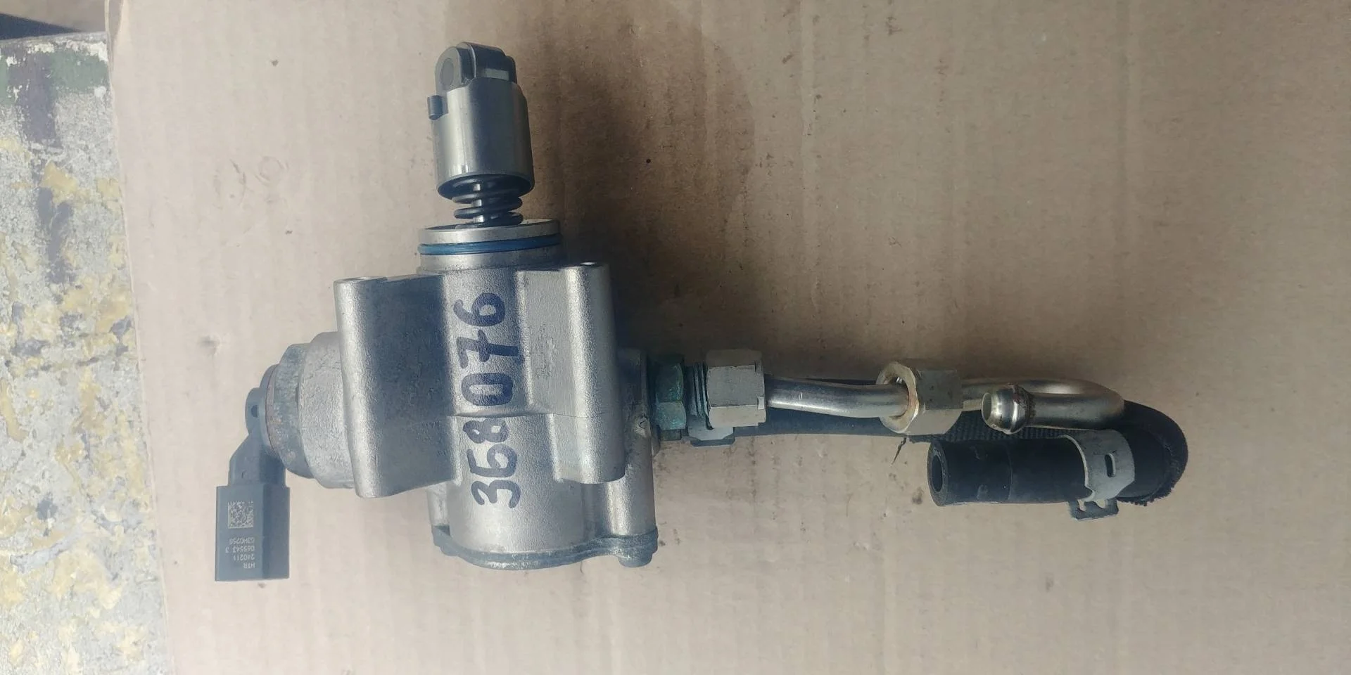 насос топливоподкачивающий ТНВД Volkswagen Touareg 2  2013