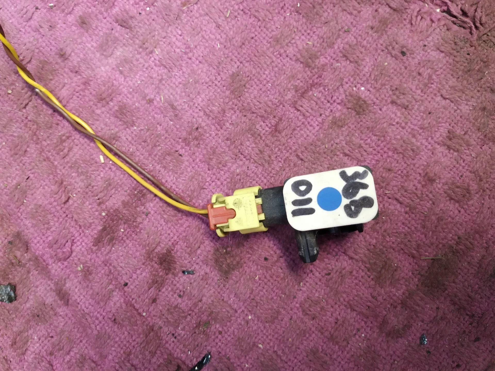 датчик airbag Volkswagen Touareg 2  2013