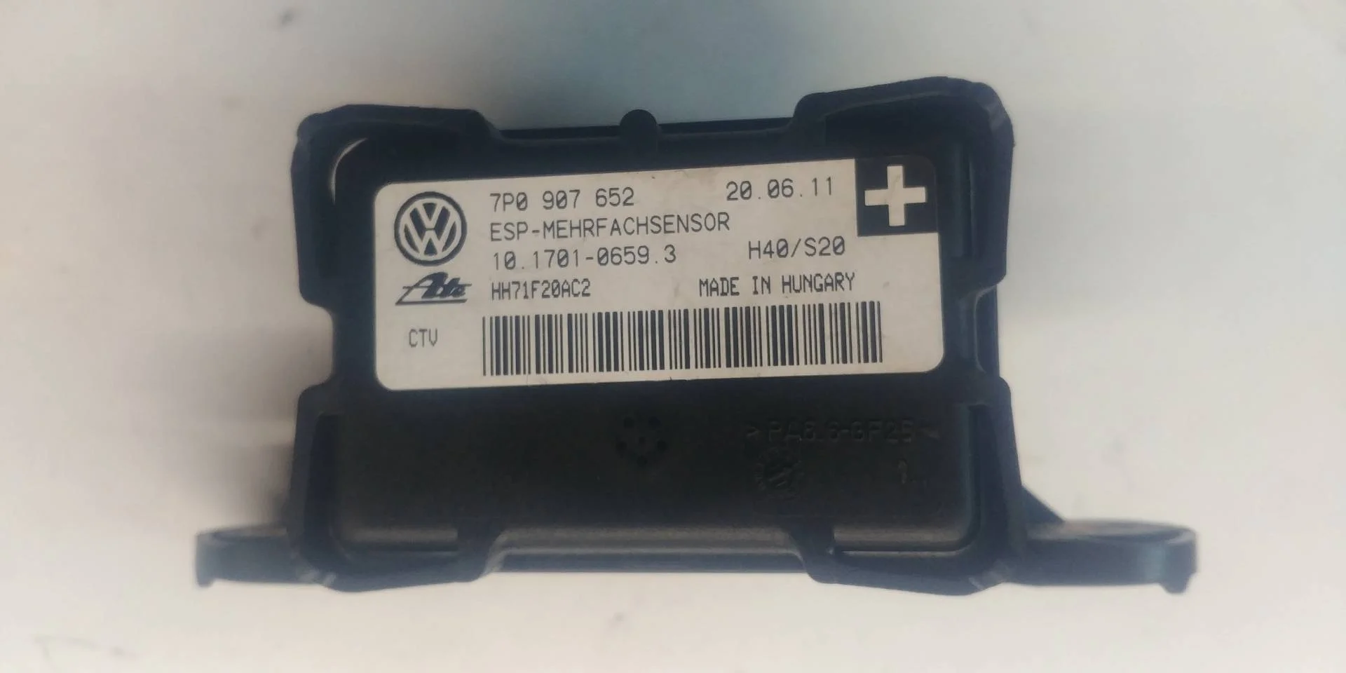 датчик ускорения Volkswagen Touareg 2  2013