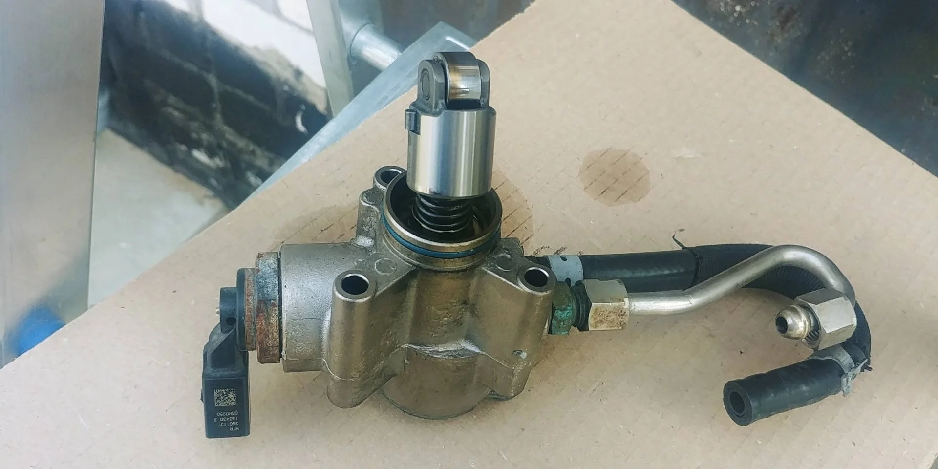 насос топливоподкачивающий ТНВД Volkswagen Touareg 2  2013