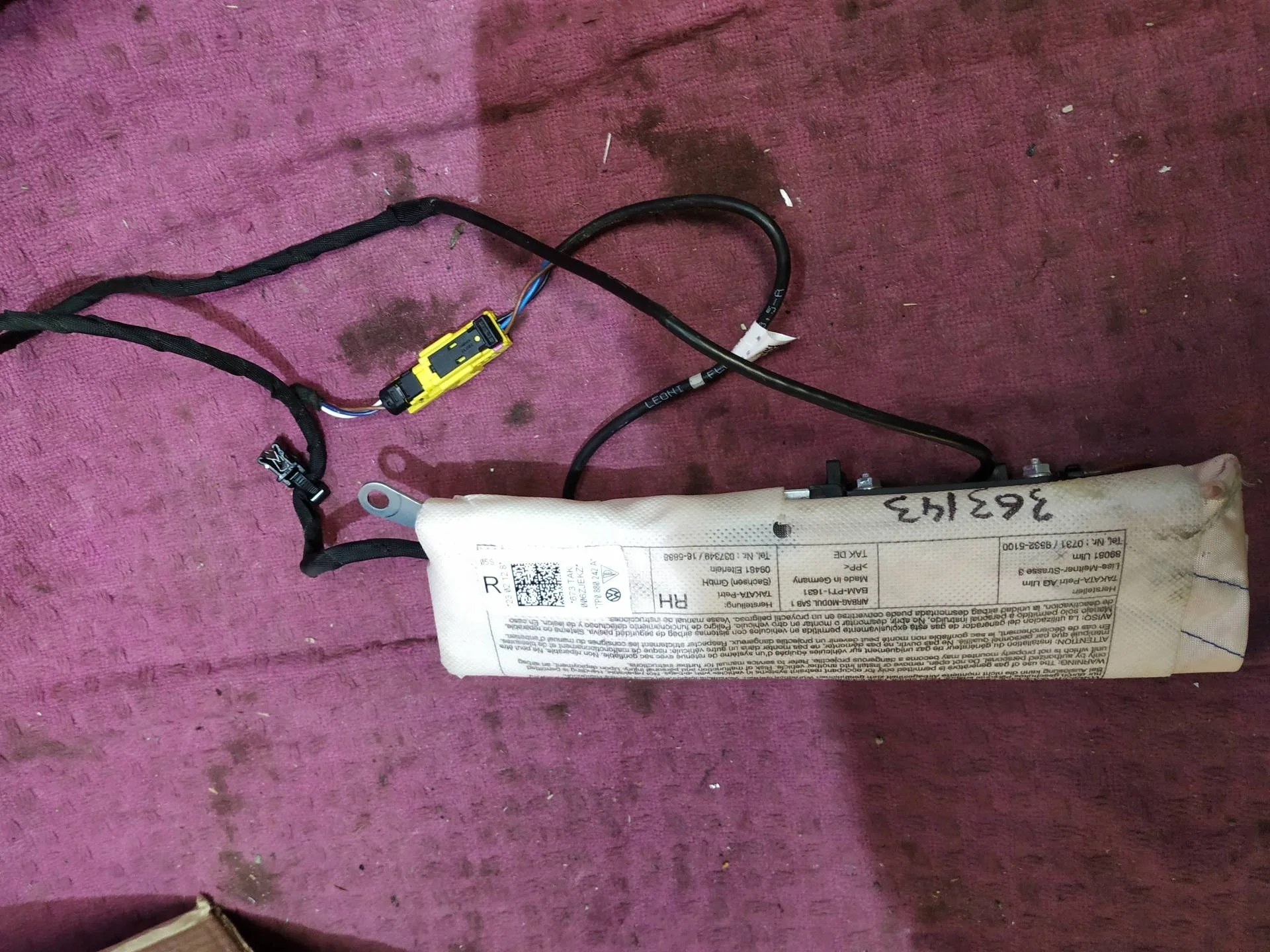 подушка безопасности (Airbag) Volkswagen Touareg 2  2013