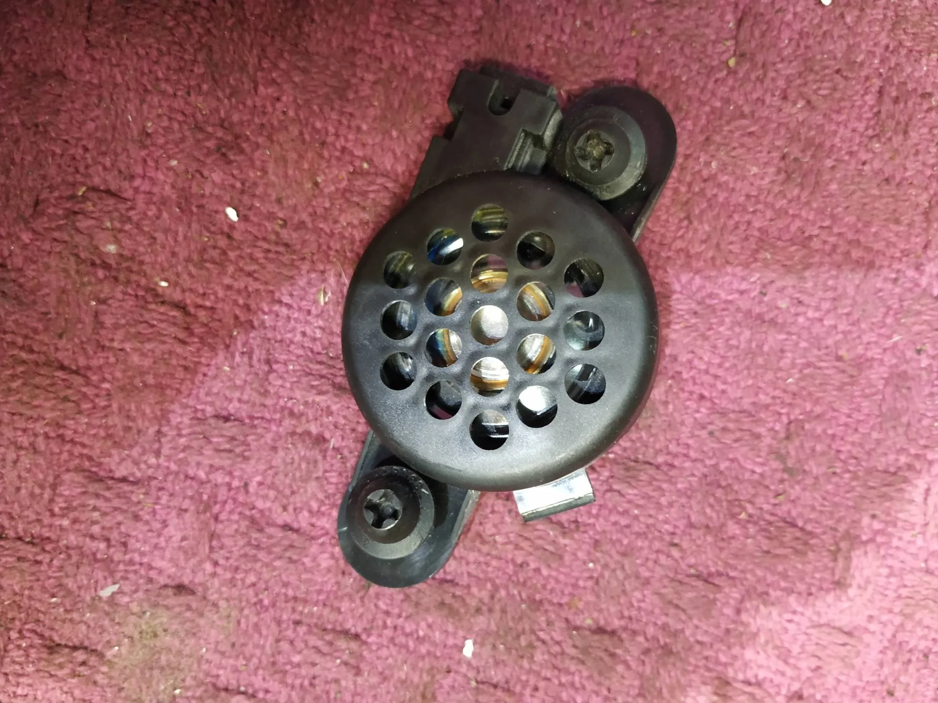 динамик высокочастотный (пищалка) двери Volkswagen Touareg 2  2013