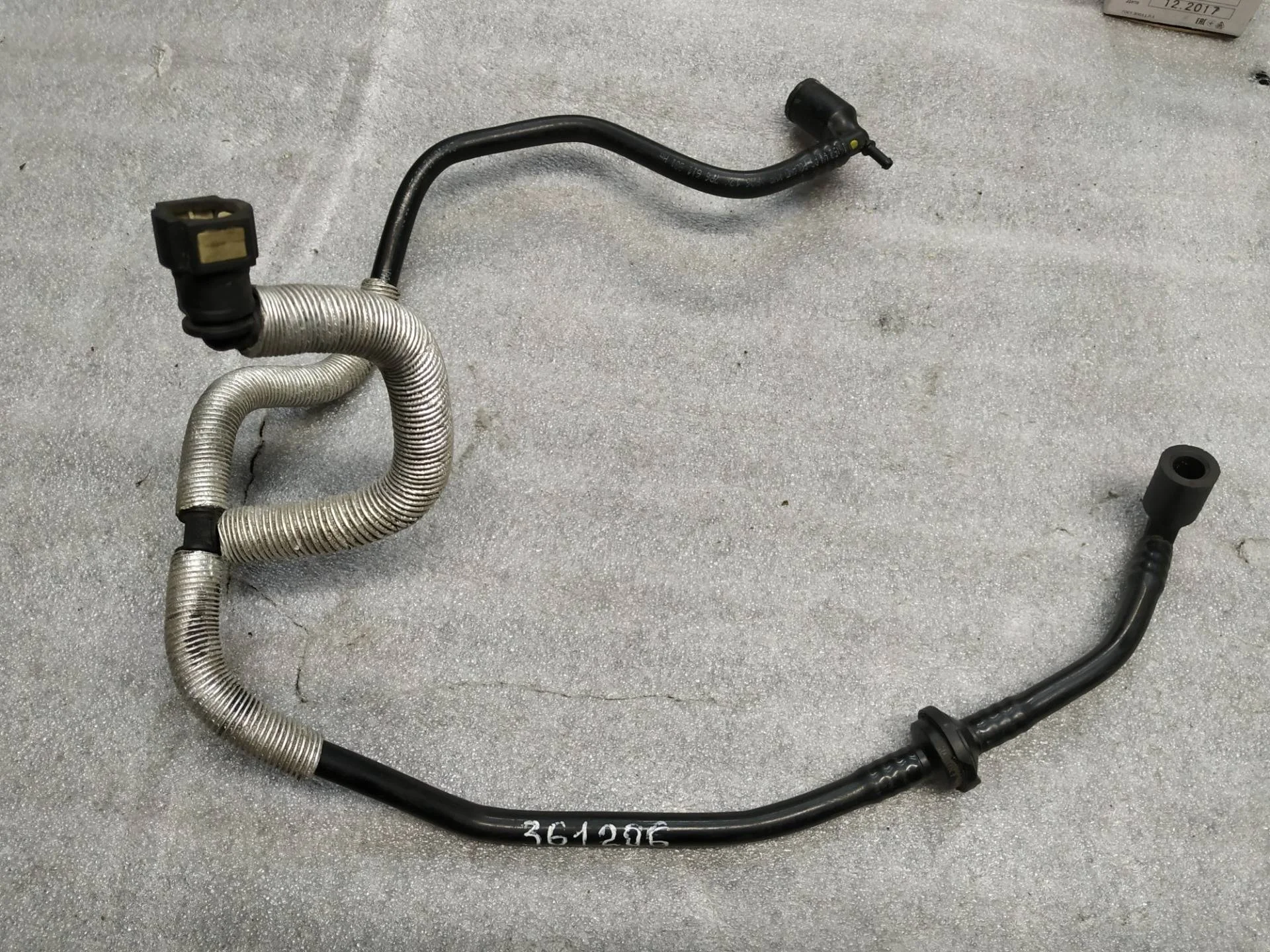 трубка вакуумная Volkswagen Touareg 2  2013