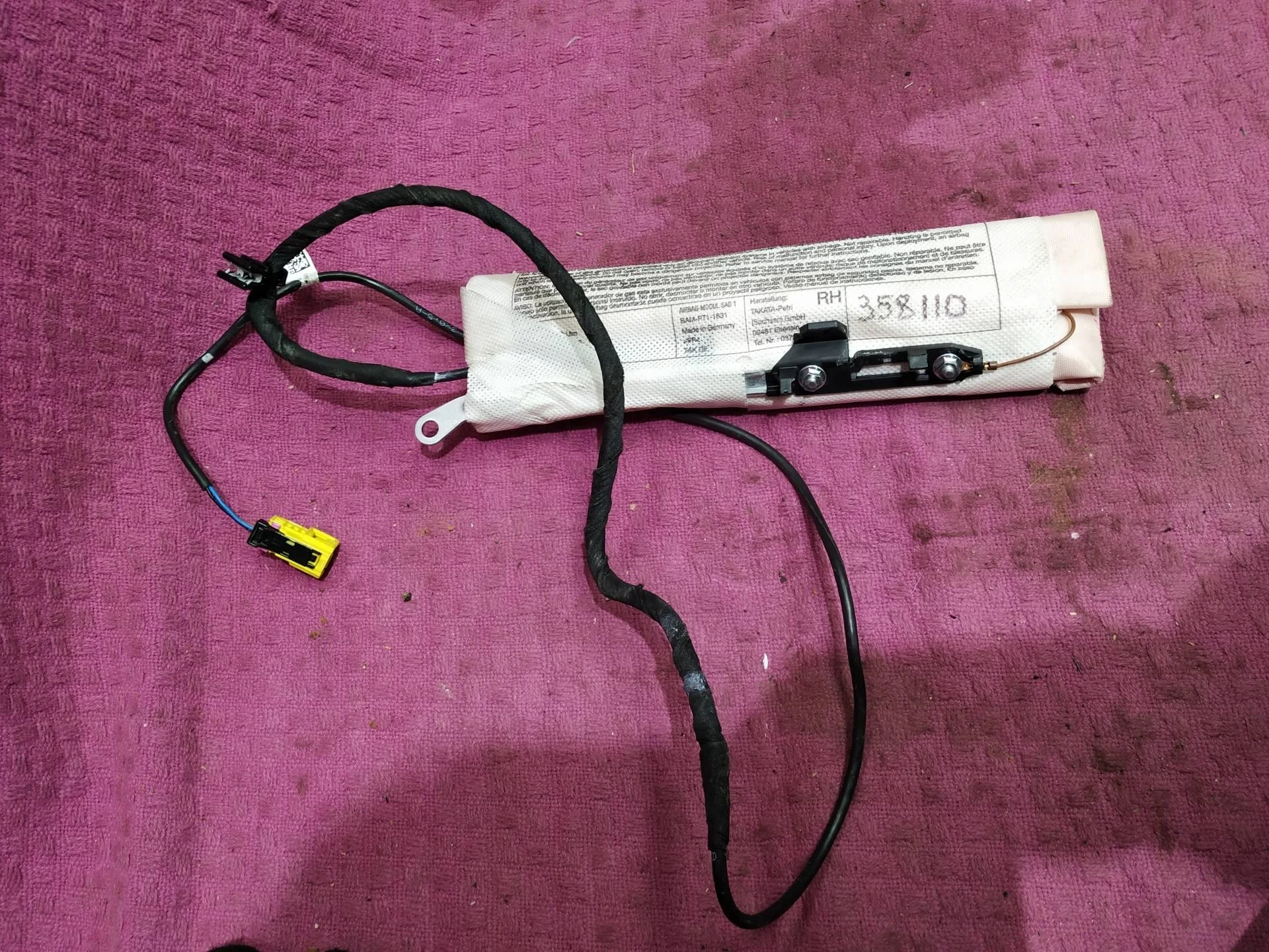 подушка безопасности (Airbag) Volkswagen Touareg 2  2013