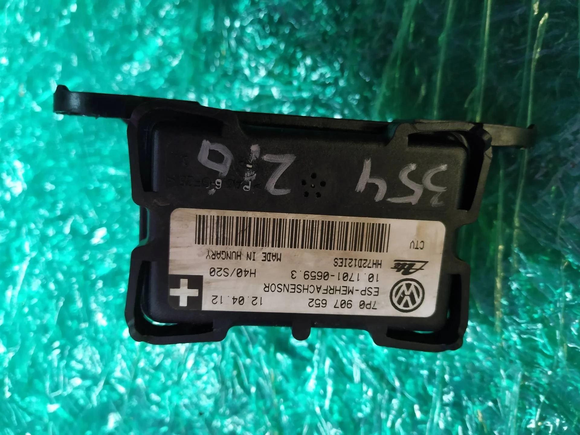 датчик ускорения Volkswagen Touareg 2  2013