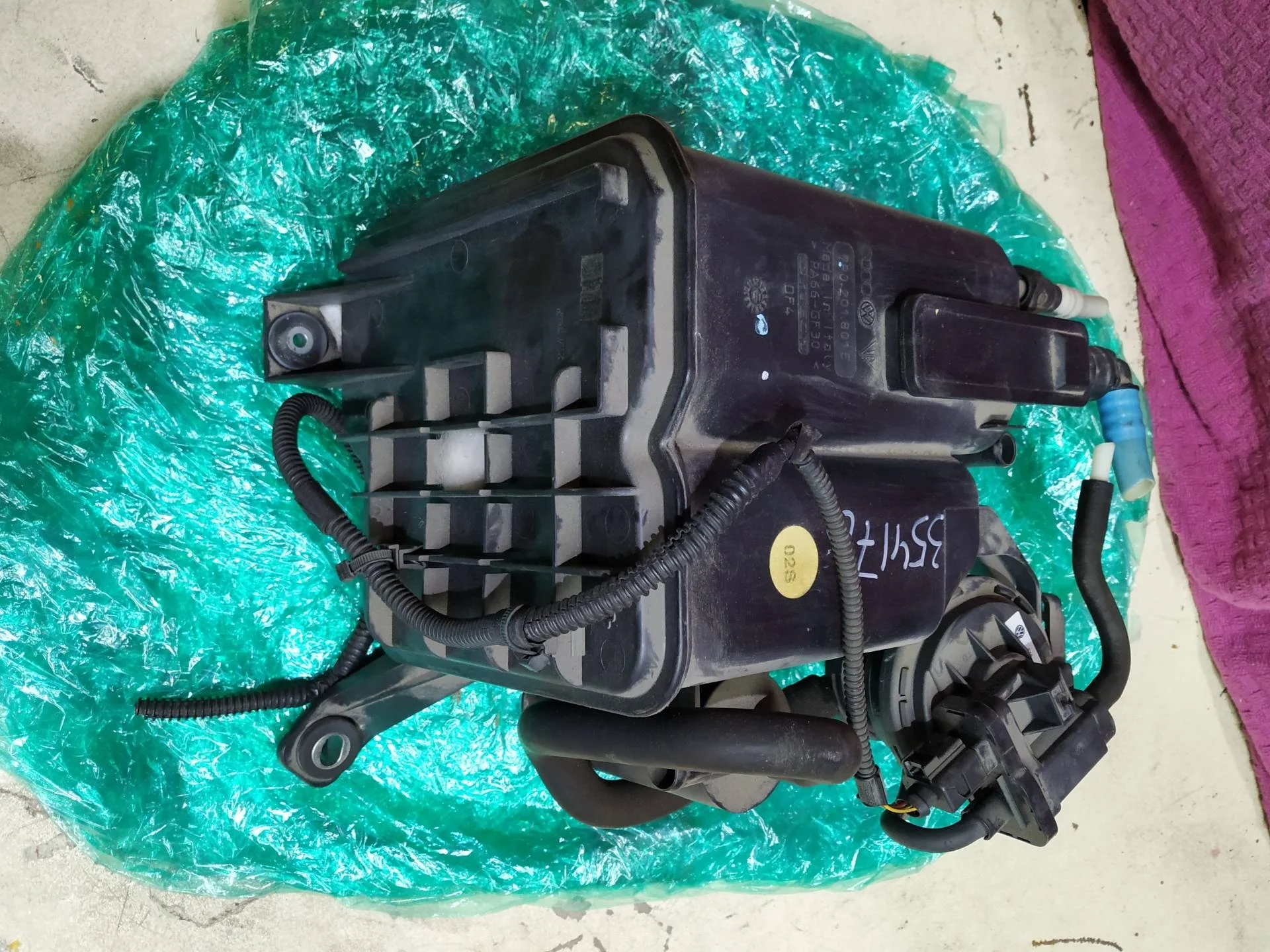 адсорбер Volkswagen Touareg 2  2013