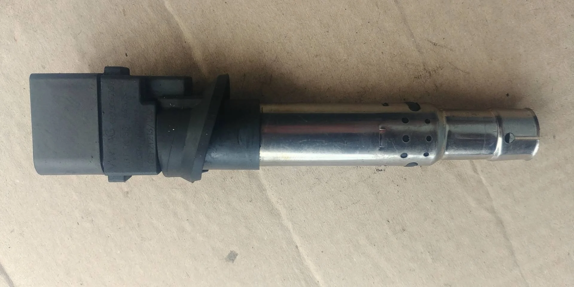 катушка зажигания Volkswagen Touareg 2  2013