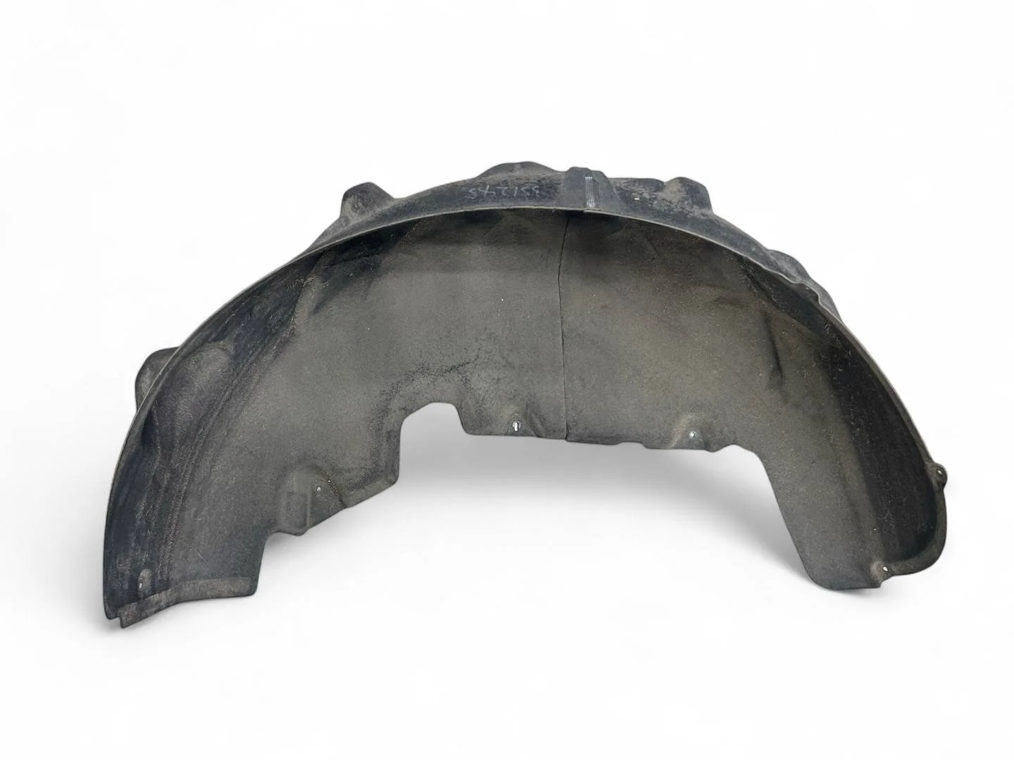 подкрылок задний левый Volkswagen Touareg 2  2013