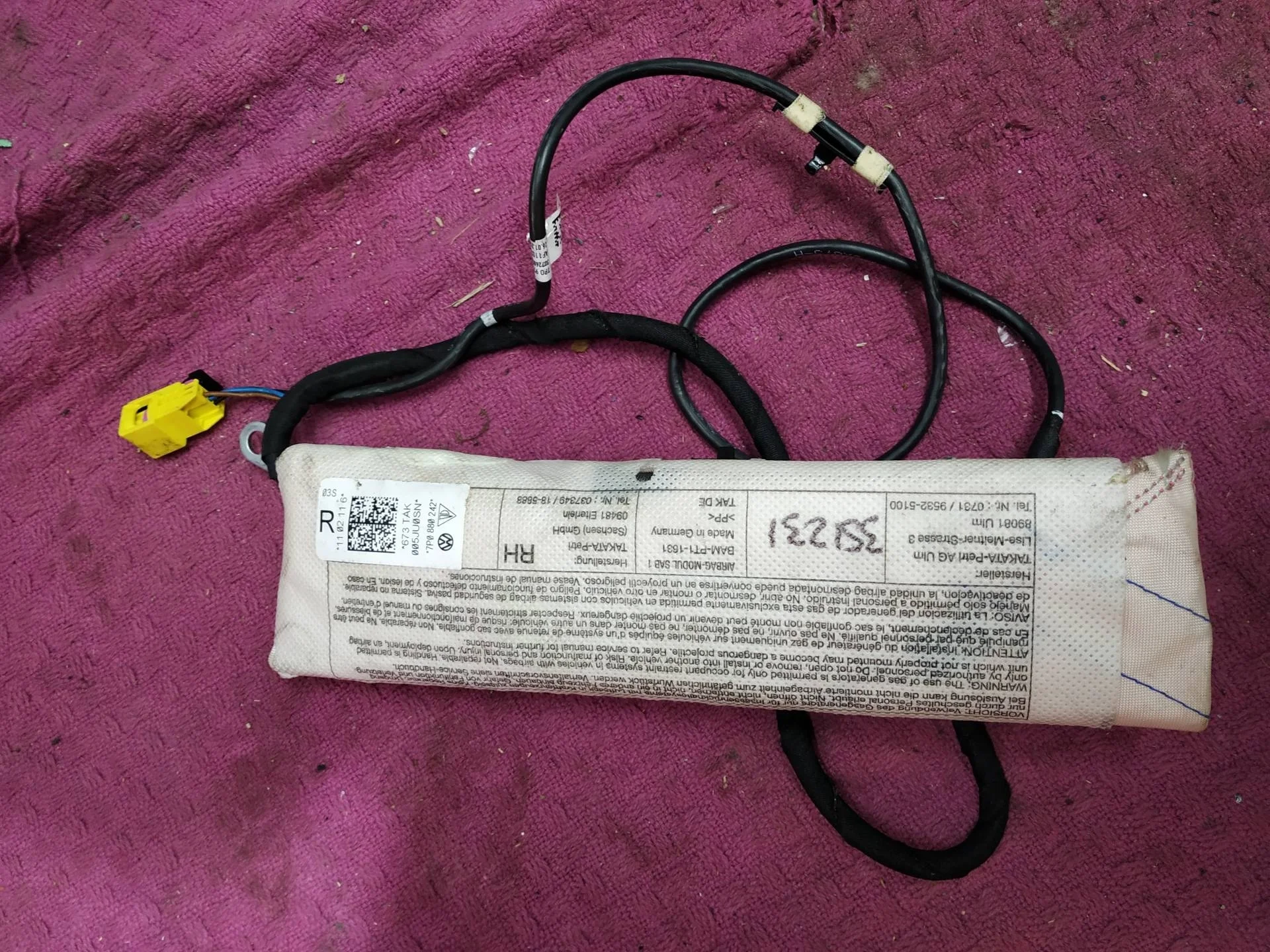 подушка безопасности (Airbag) Volkswagen Touareg 2  2013