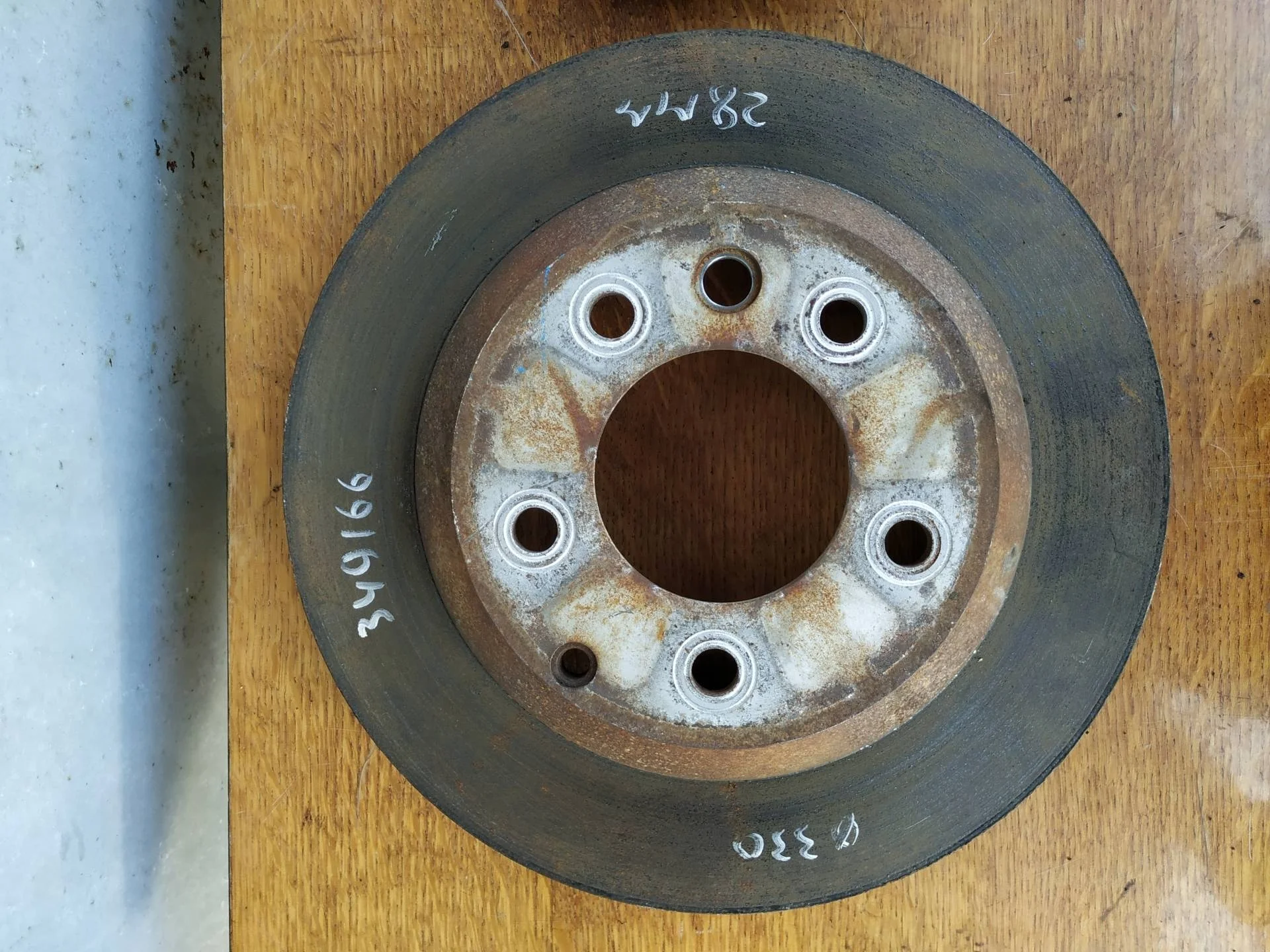 диск тормозной задний Volkswagen Touareg 2  2013