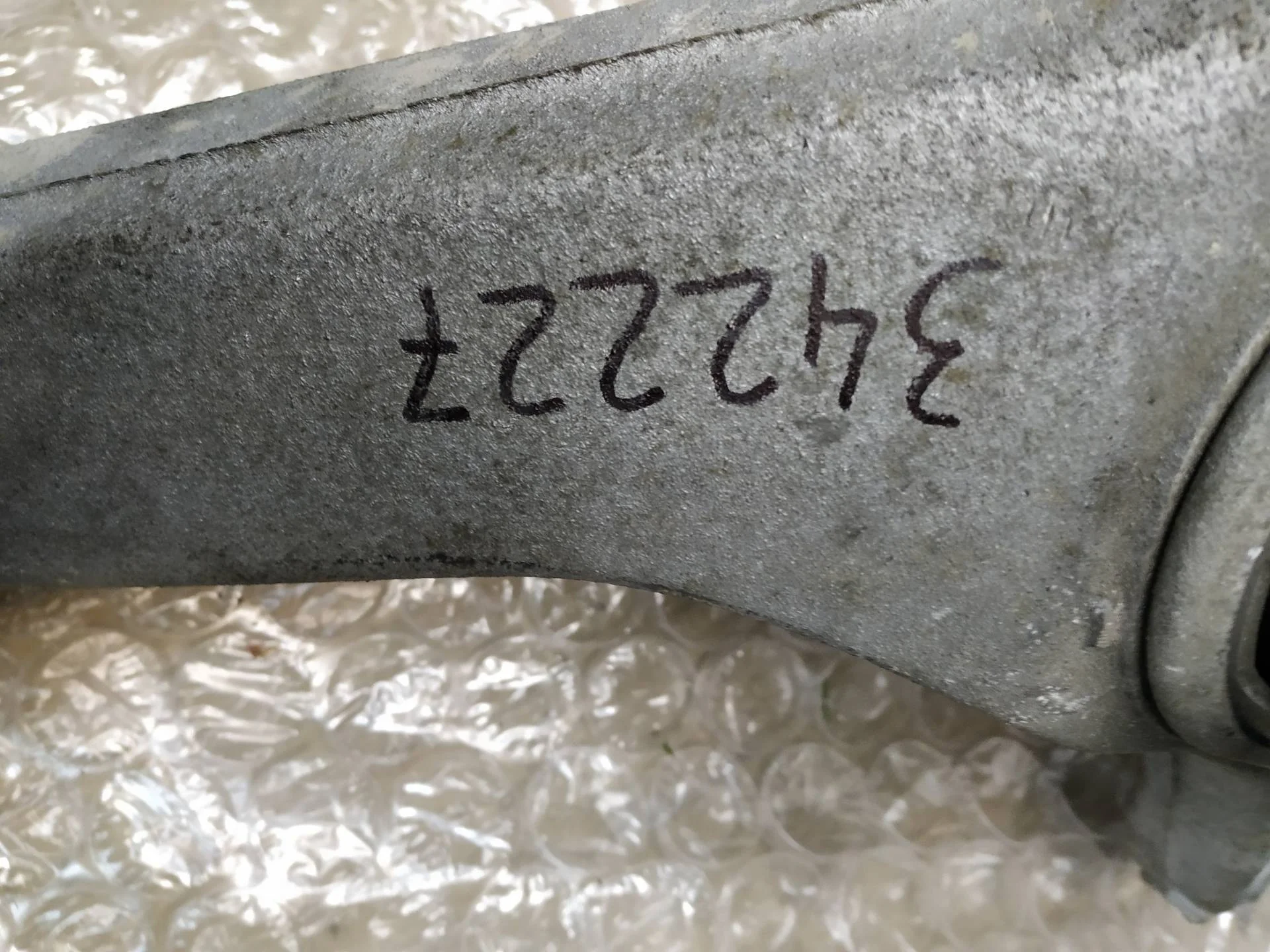 передняя балка (подрамник) Volkswagen Touareg 2  2013