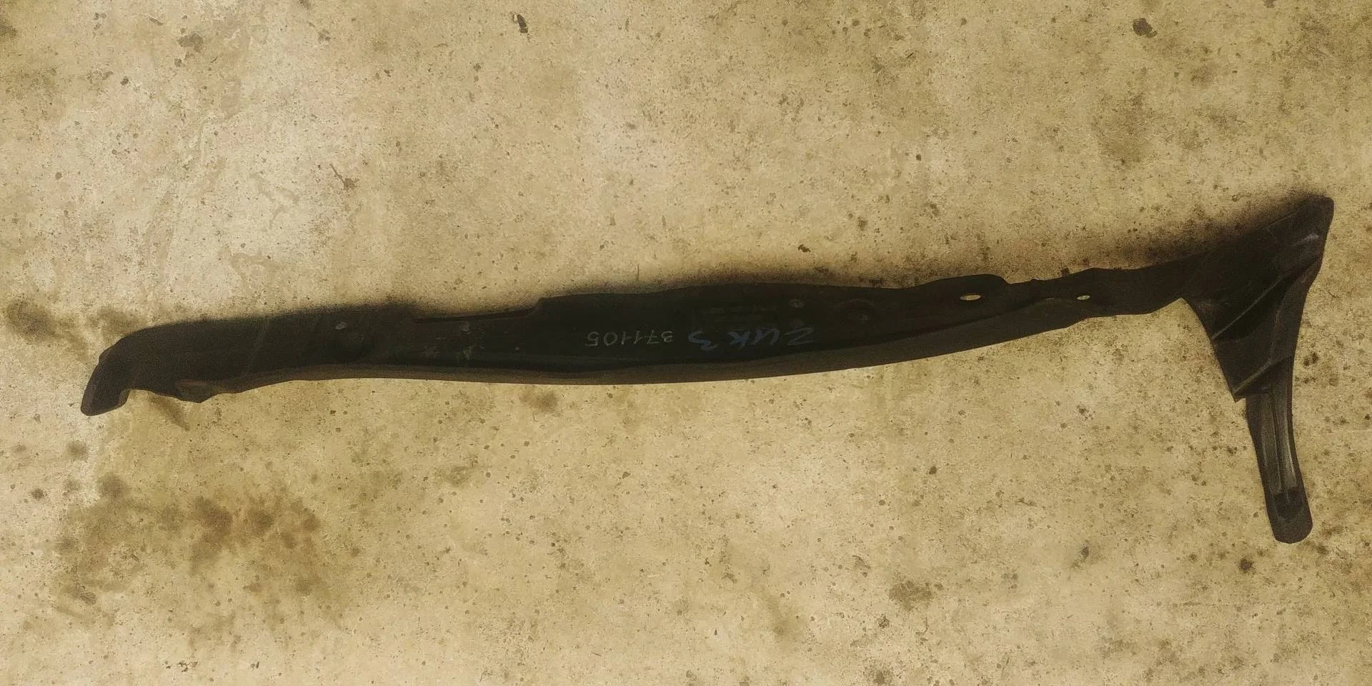 подкрылок передний правый Audi Q7  2008