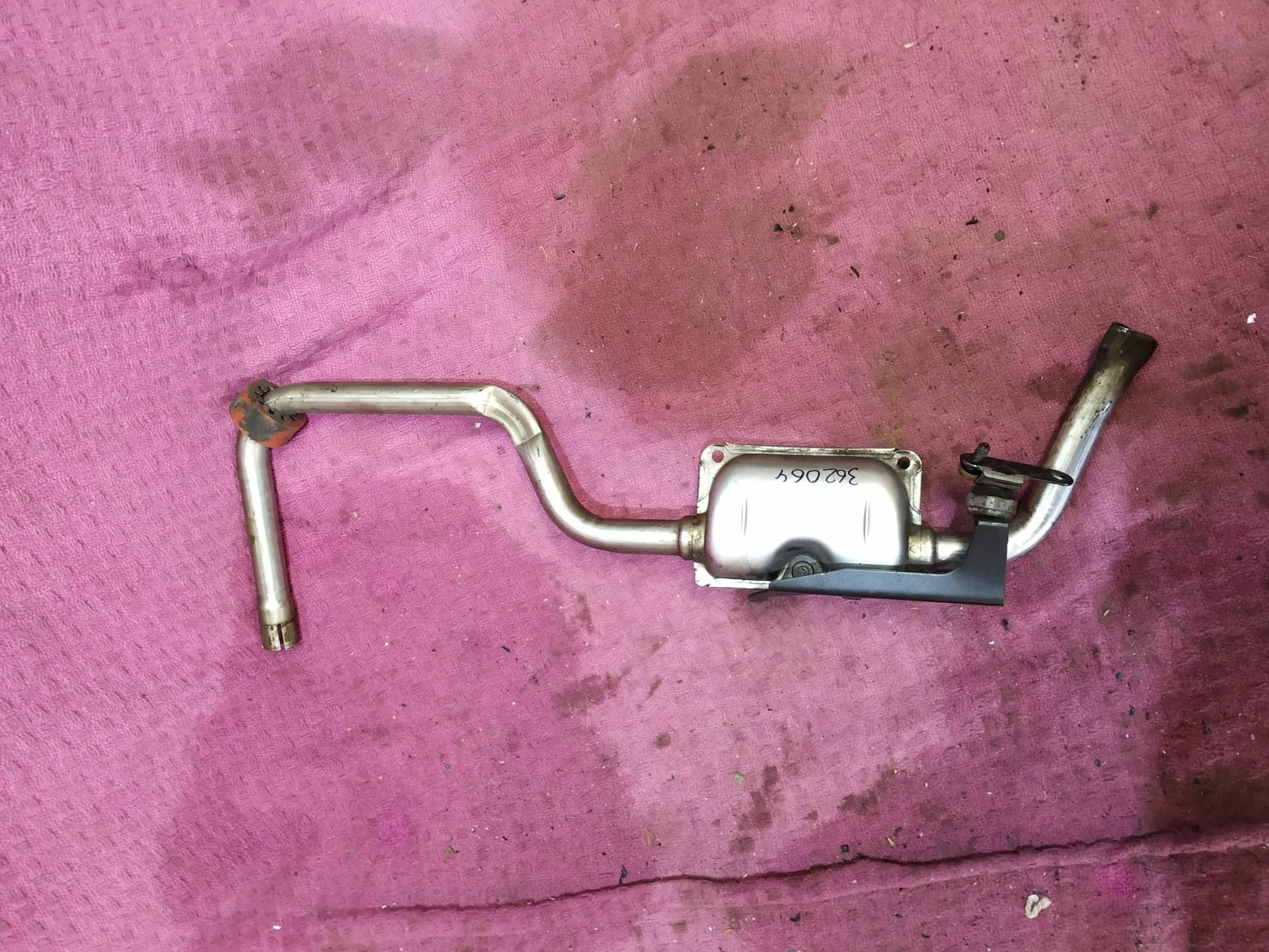 глушитель автономного отопителя Audi Q7  2008