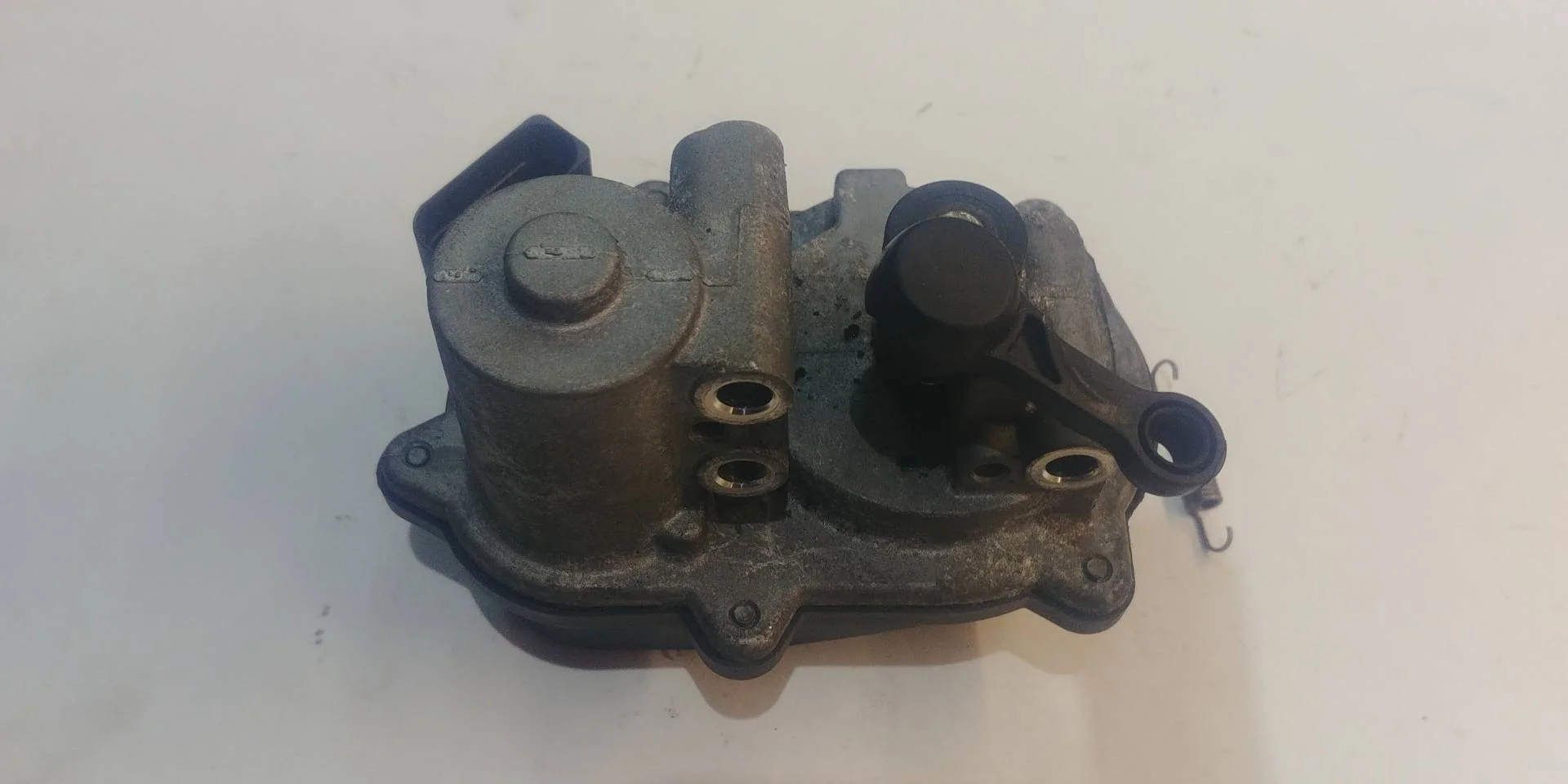 регулятор дроссельной заслонки Volkswagen Passat CC  2008