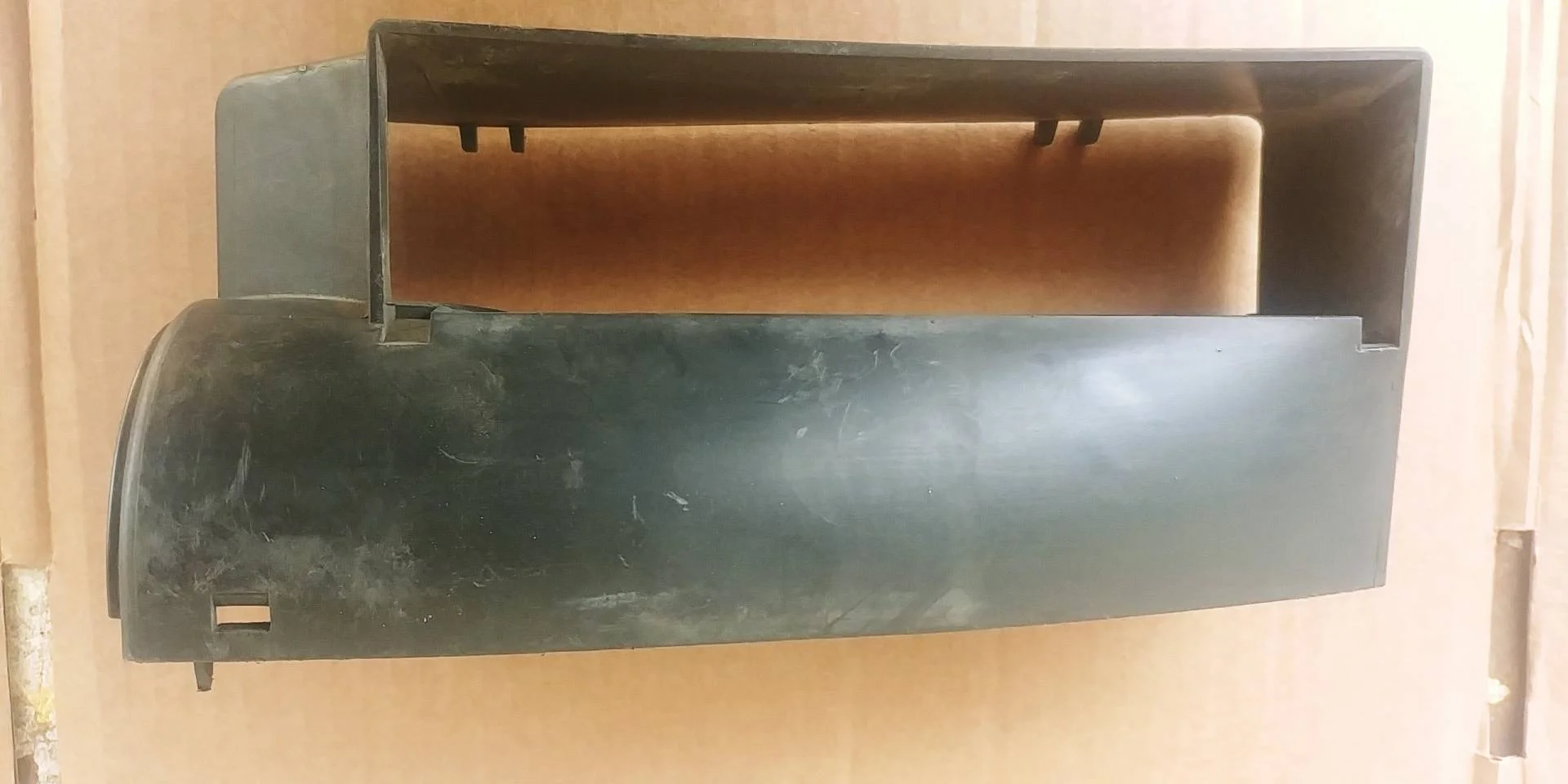 воздуховод (дефлектор) радиатора Volkswagen Passat CC  2008