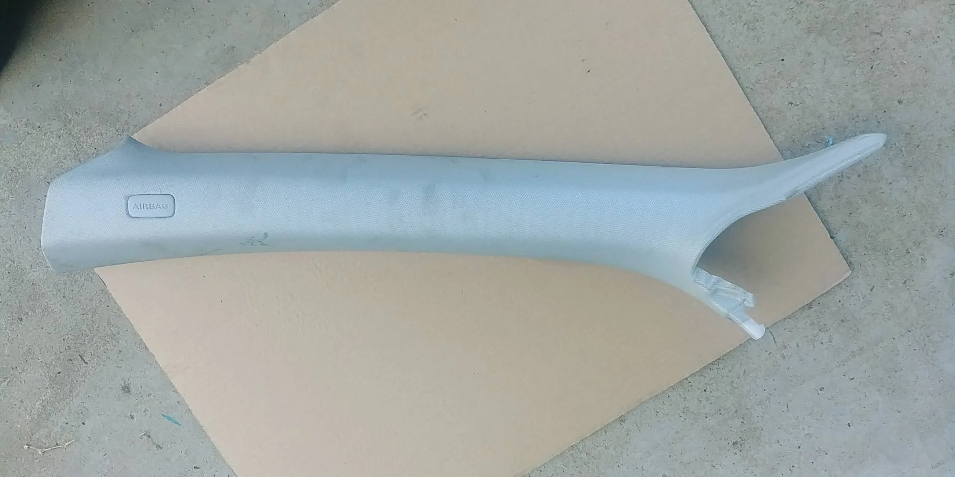 обшивка стойки передней передняя левая Audi A5 8T  2009