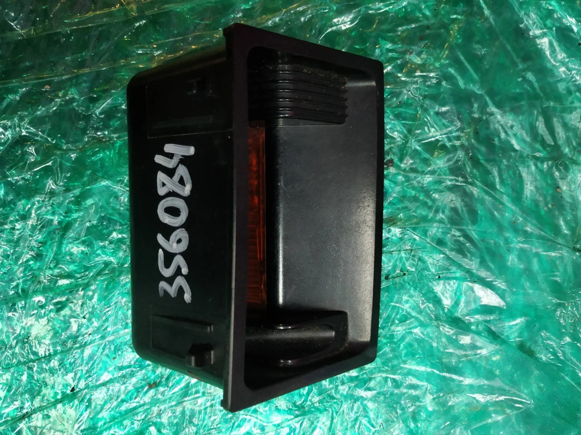 пепельница передняя Audi A5 8T  2009