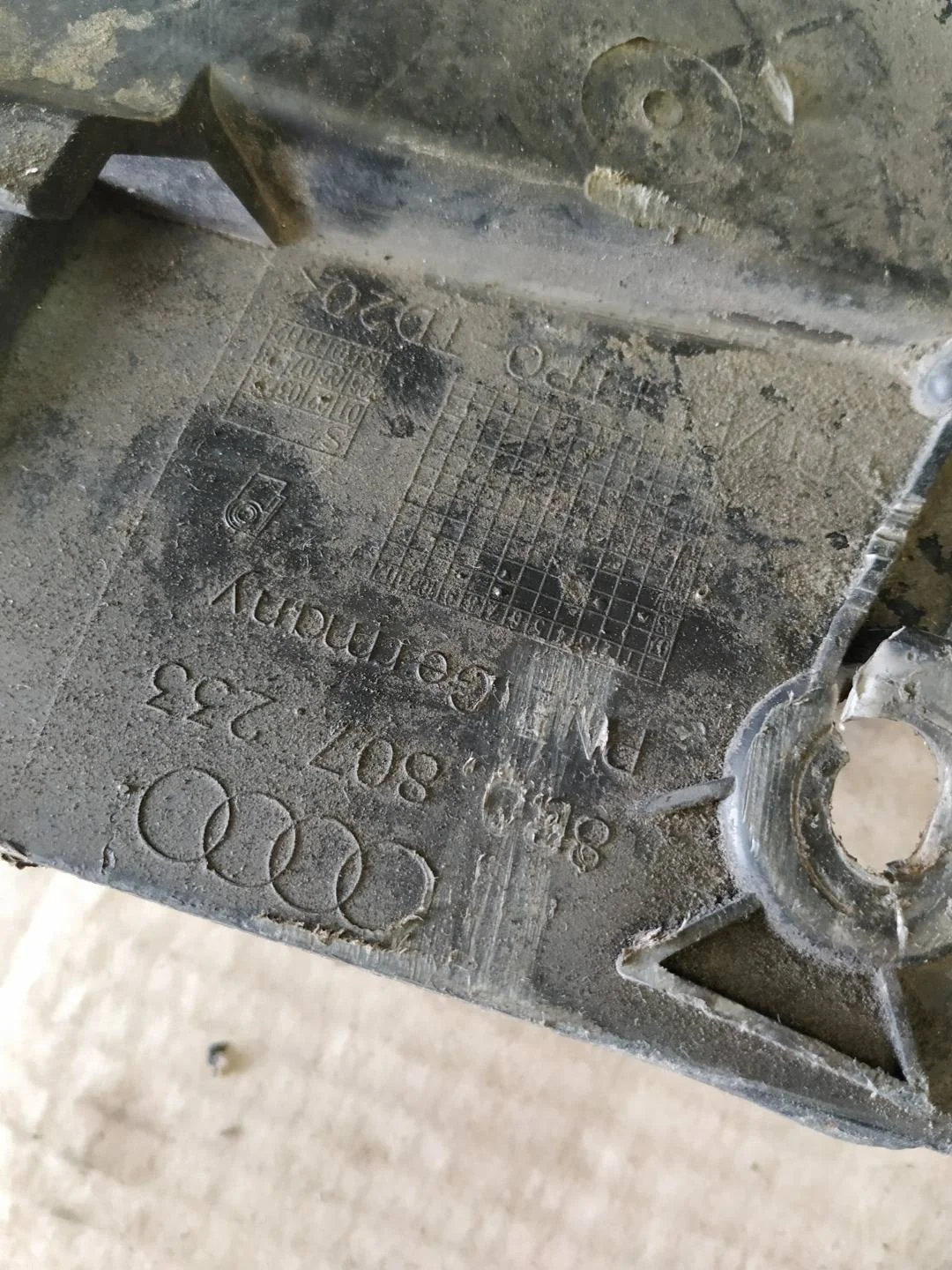 защита бампера переднего Audi Q5  2010