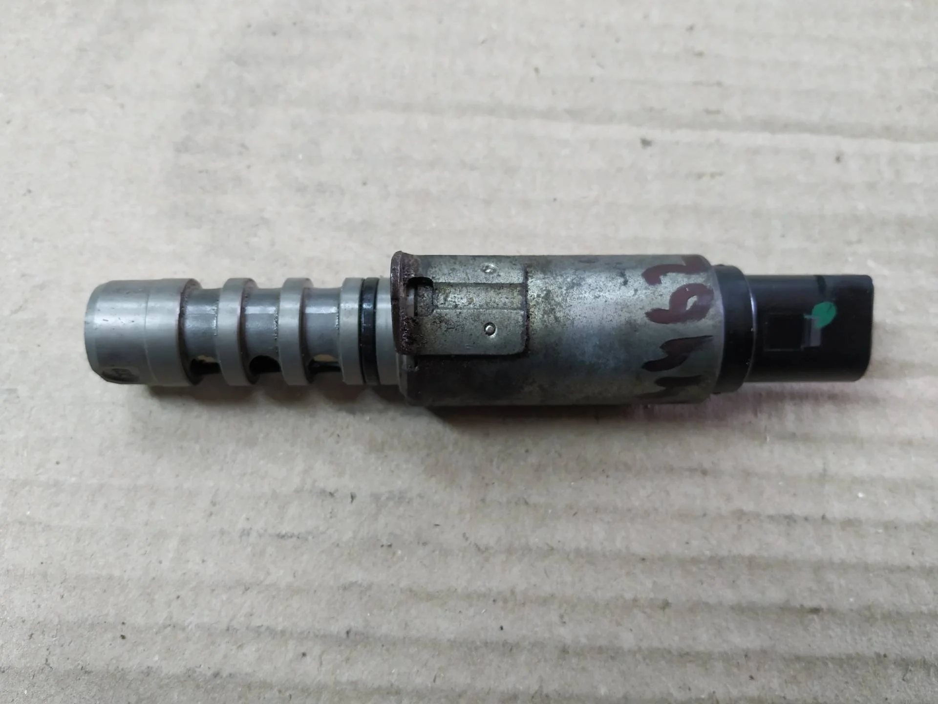 электромагнитный клапан Audi Q7  2013