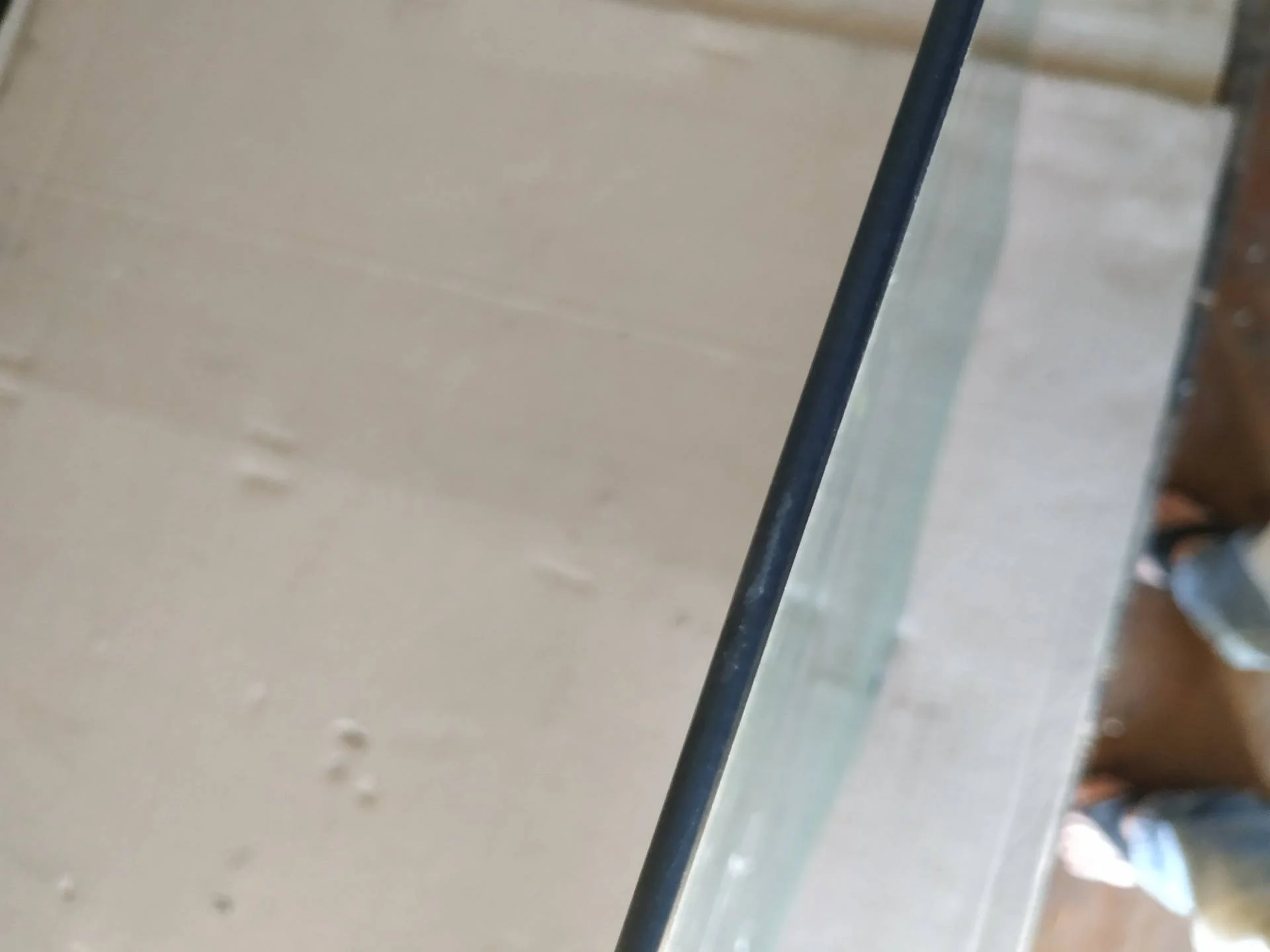 стекло двери передней правой Audi Q7  2013