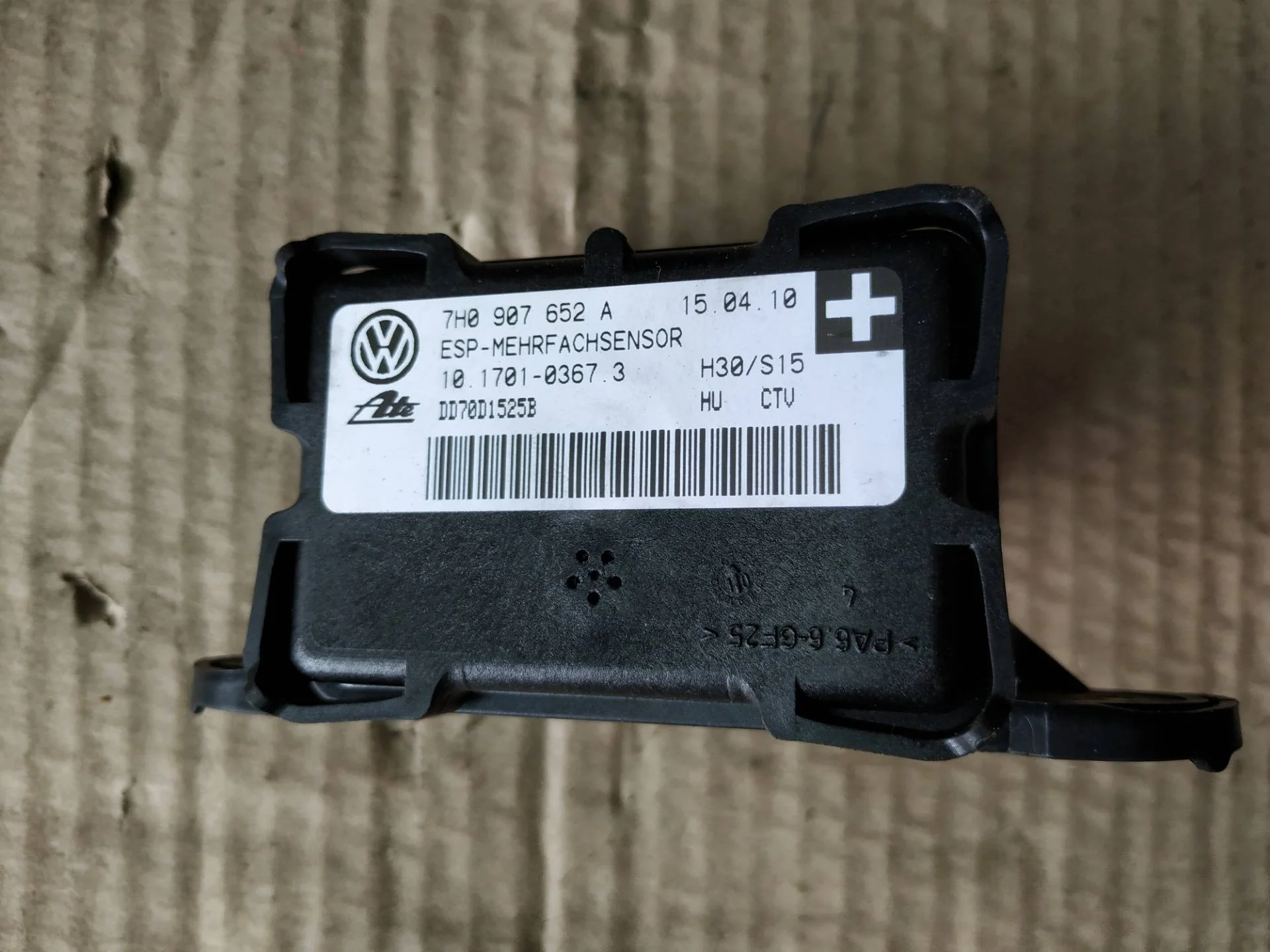 датчик ускорения Audi Q7  2013