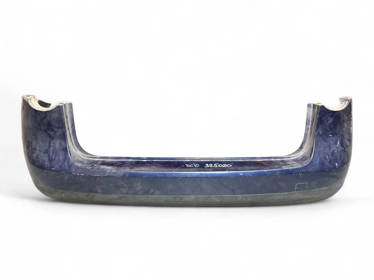 бампер задний Volkswagen Passat B6  2008