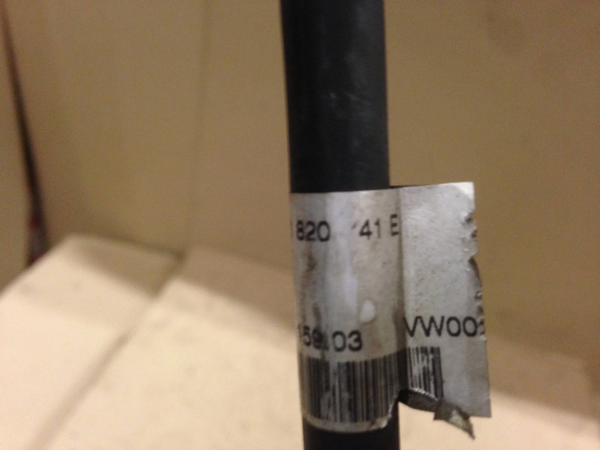 трубка кондиционера Volkswagen Touareg  2006