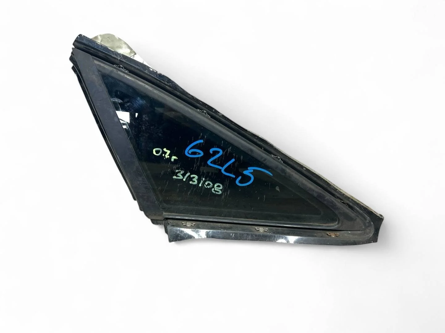 стекло кузовное заднее левое Audi A6  2006