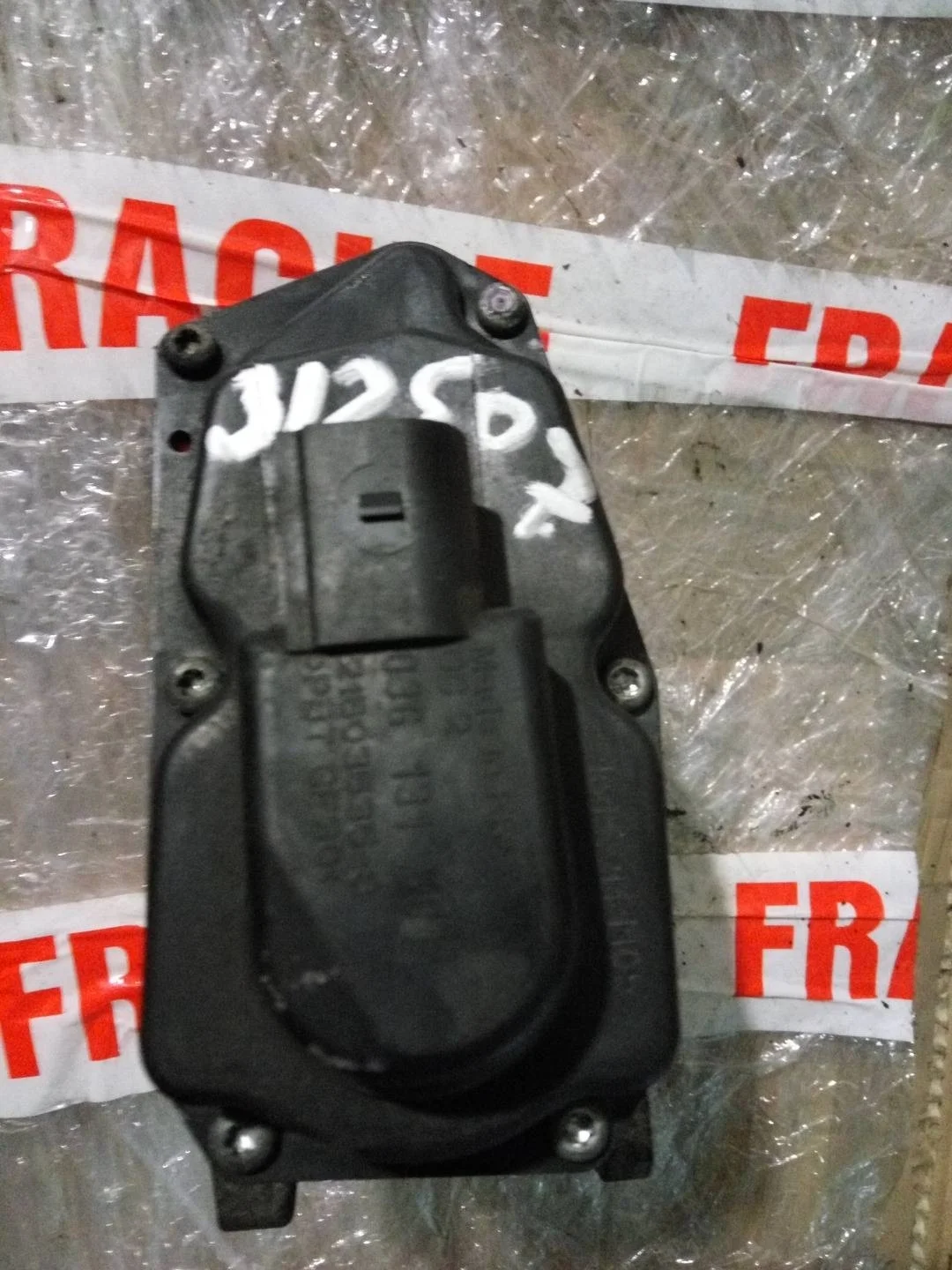 клапан EGR Volkswagen Passat B6  2008