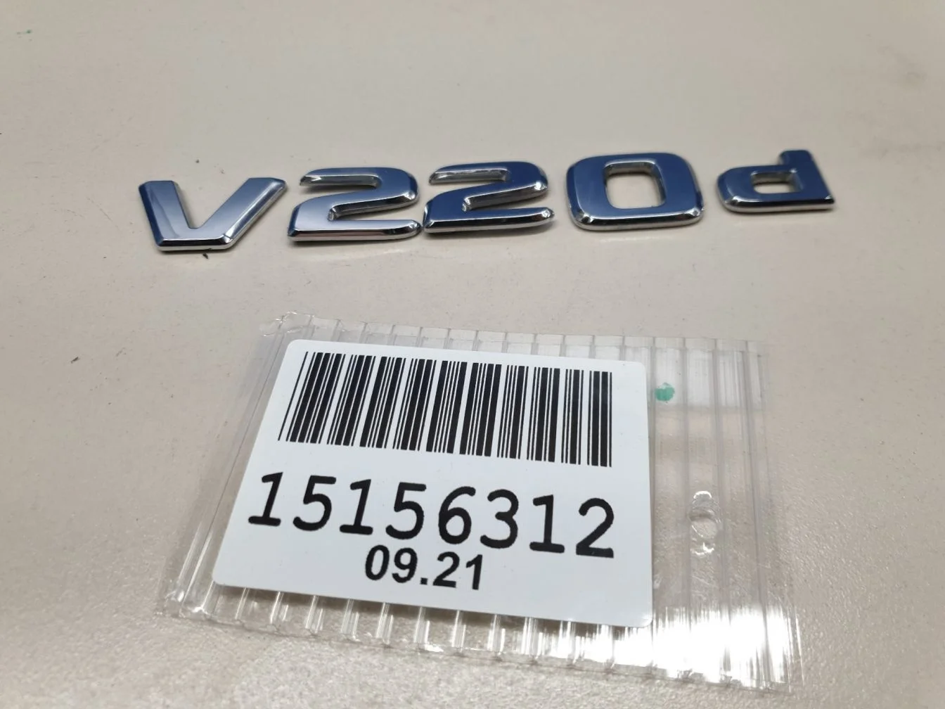 Эмблема двери багажника для Mercedes Vito W447 2014-