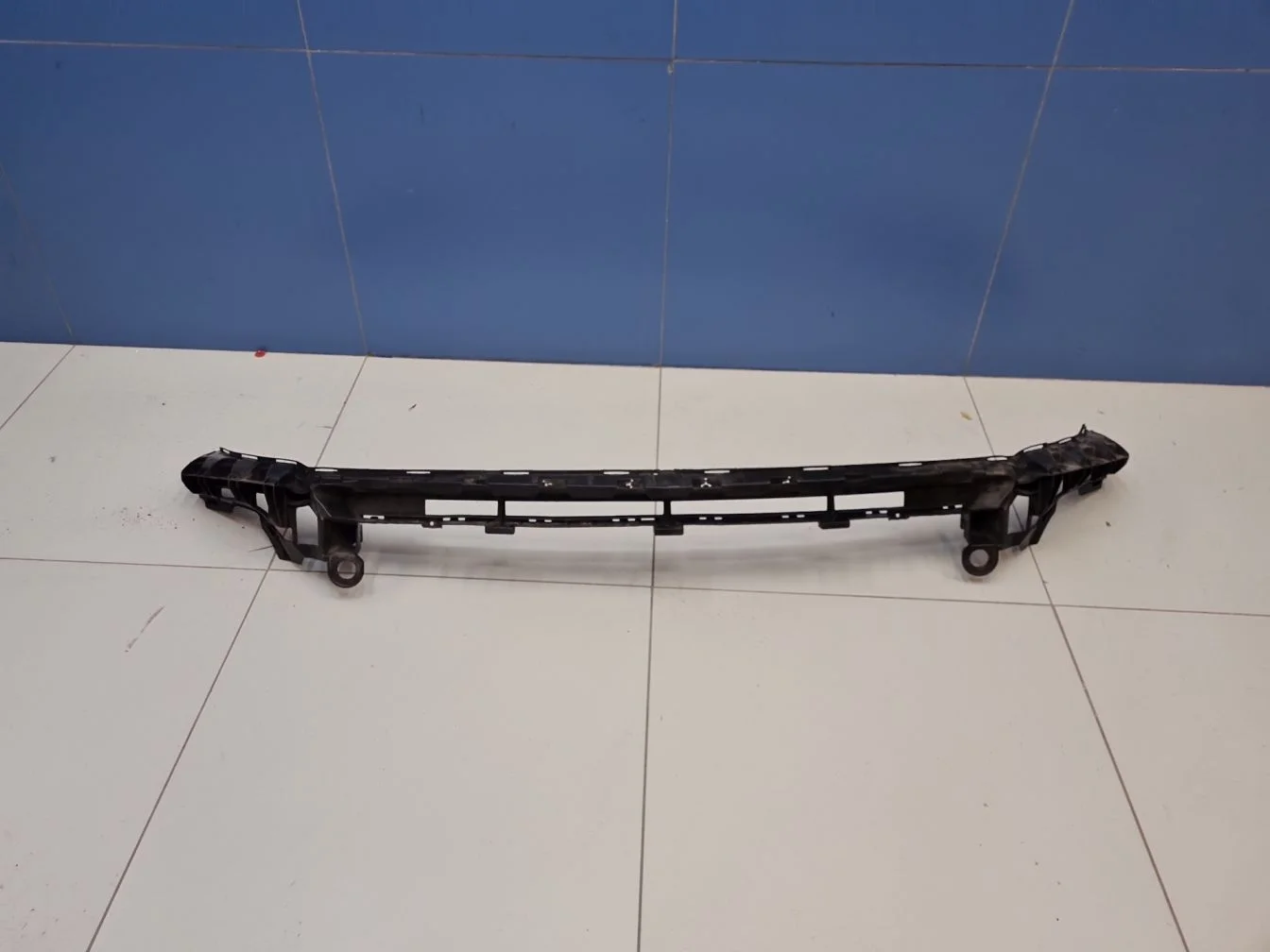 Кронштейн бампера переднего для Mercedes E-klasse Coupe C238 2017-