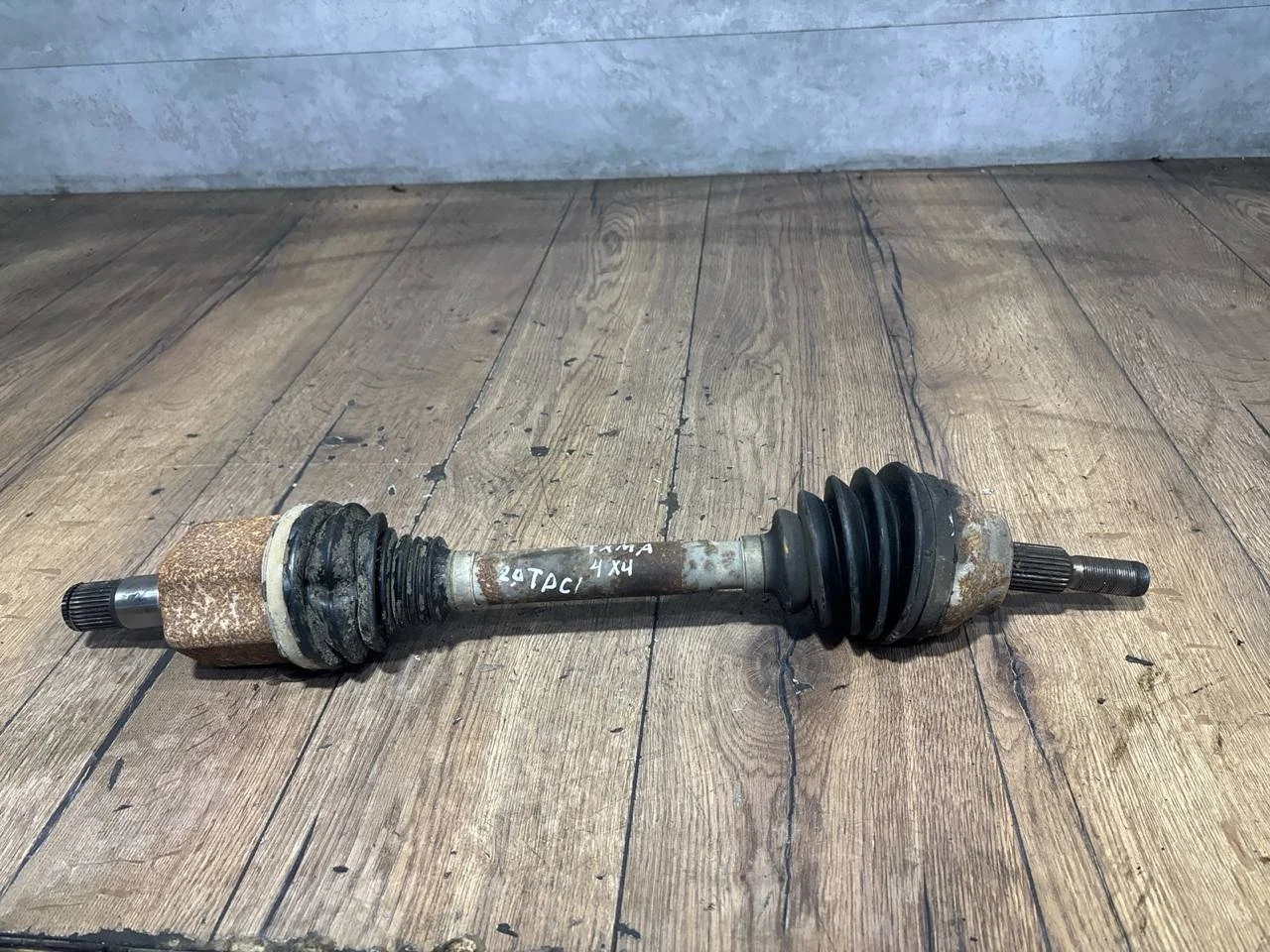 полуось передняя левая Ford Kuga CBV