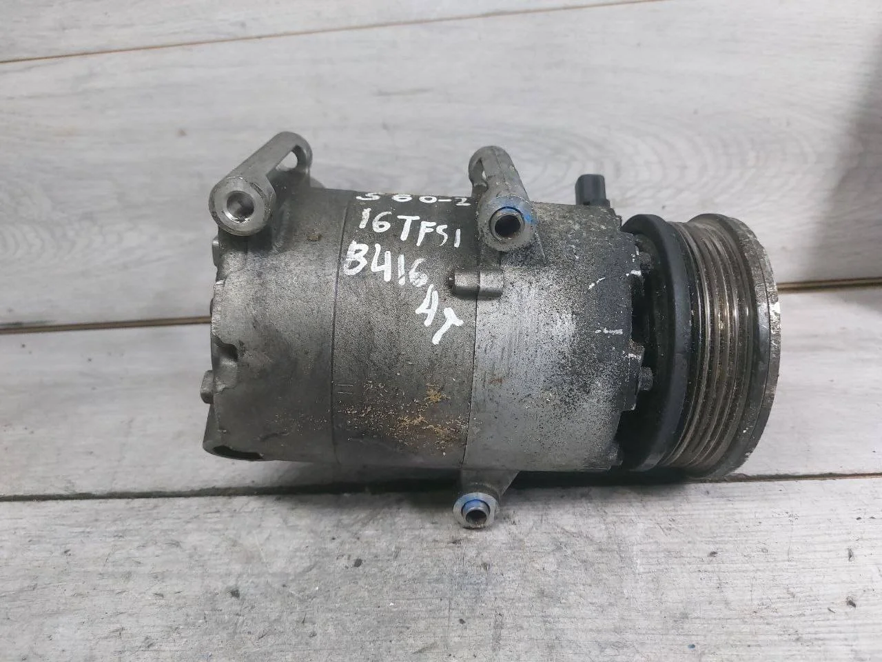 компрессор кондиционера Volvo S60 2