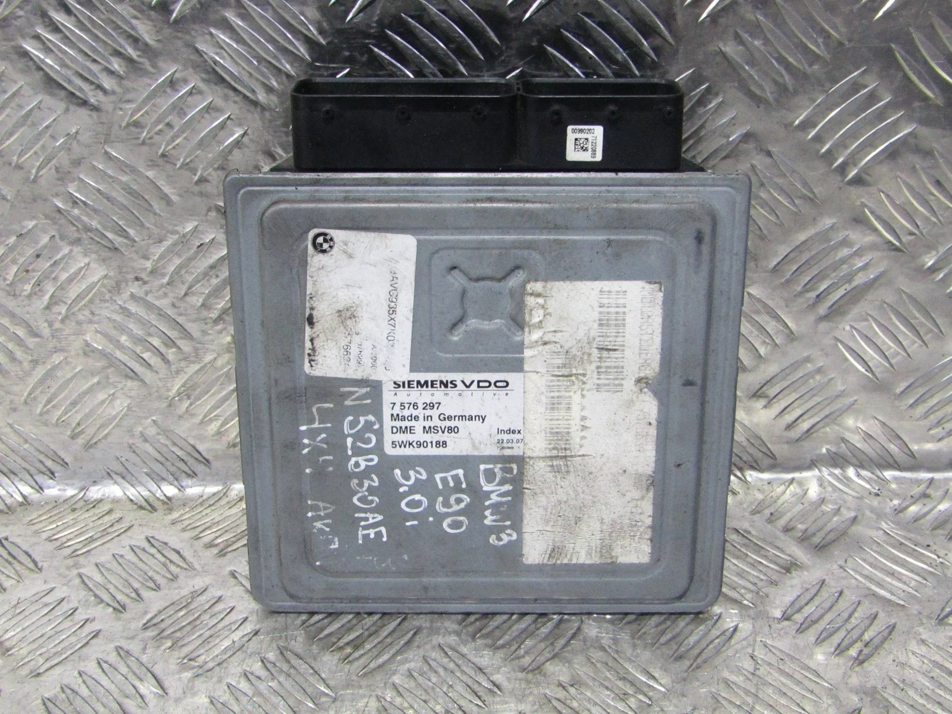 блок управления двигателем BMW 3 E90/E91/E92/E93