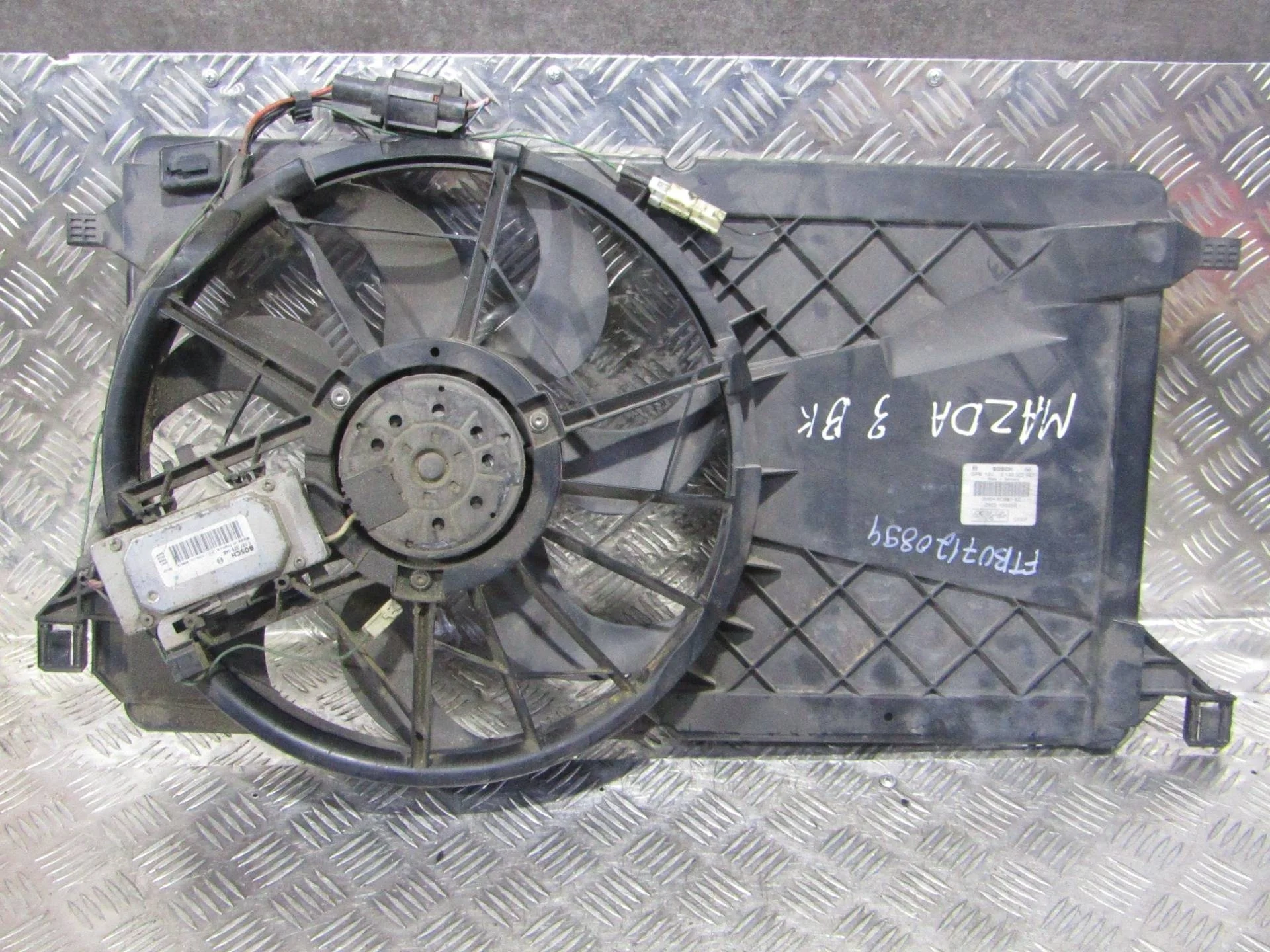 вентилятор охлаждения Mazda 3 BK BK