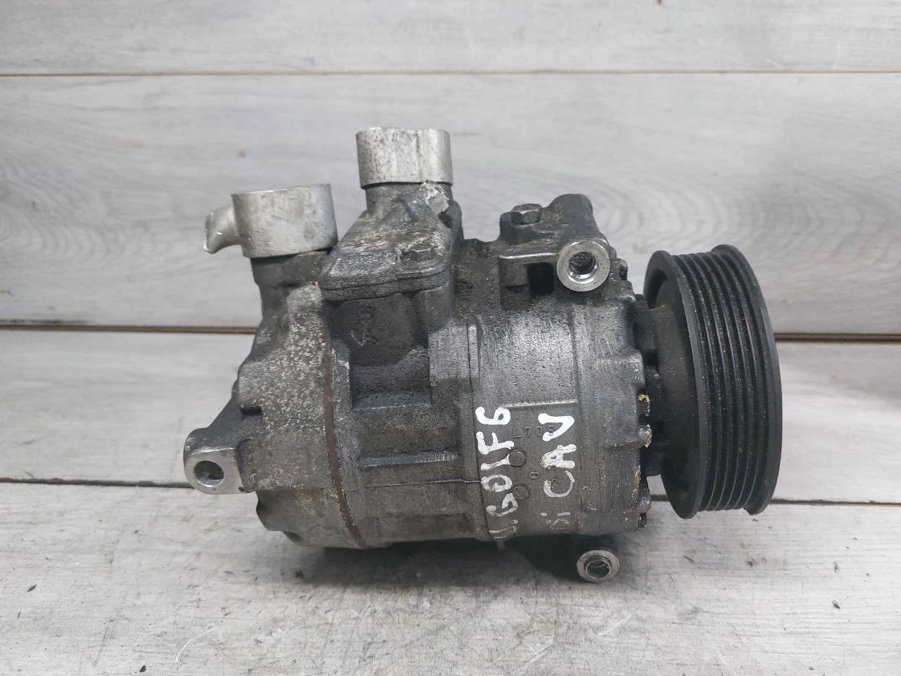 компрессор кондиционера Volkswagen Golf 6