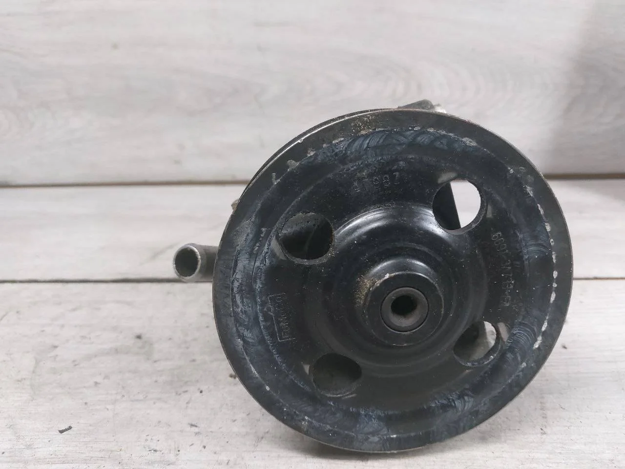 насос гидроусилителя руля Land Rover Freelander 2 L359