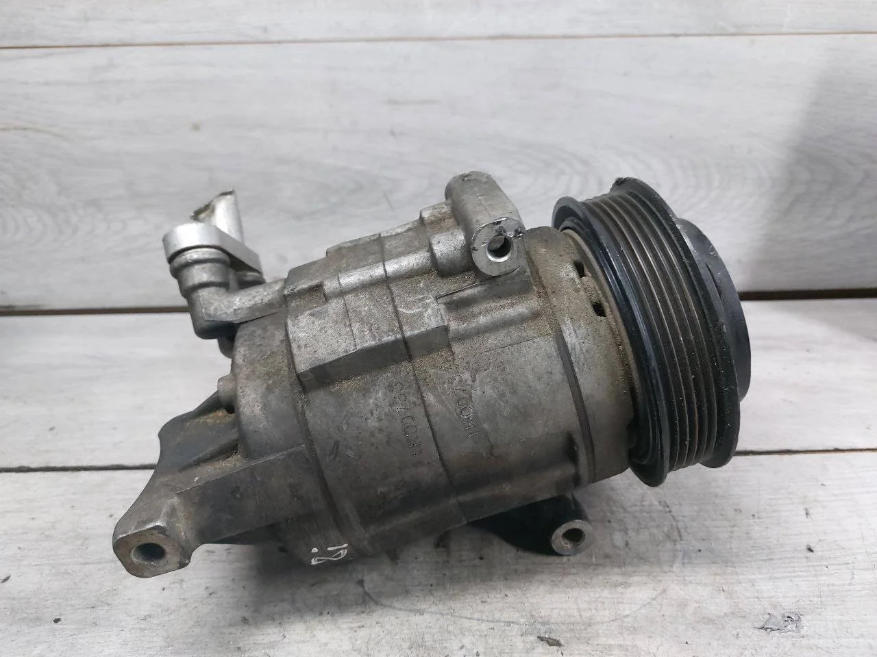 компрессор кондиционера Chevrolet Cruze J300