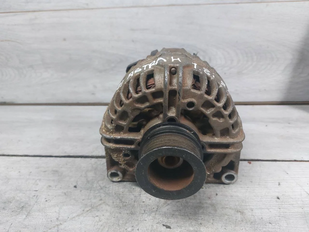 генератор Opel Astra H рест.