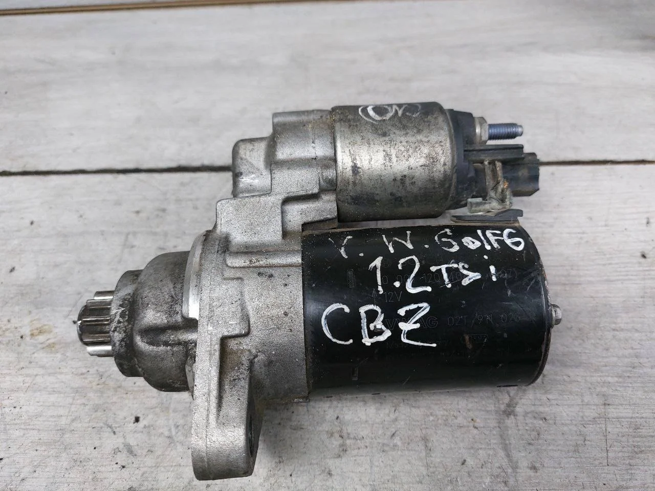 стартер Volkswagen Golf 6