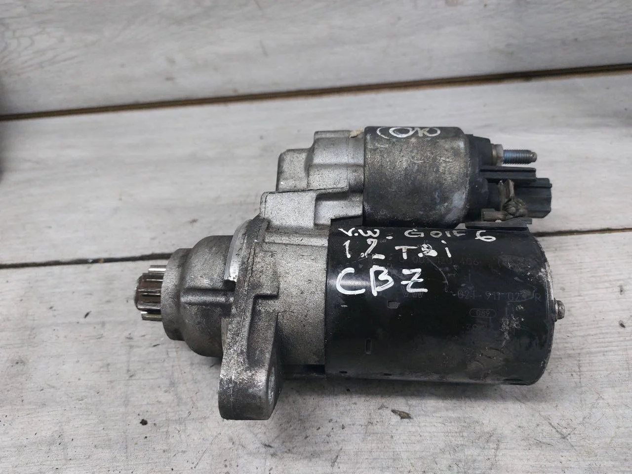 стартер Volkswagen Golf 6