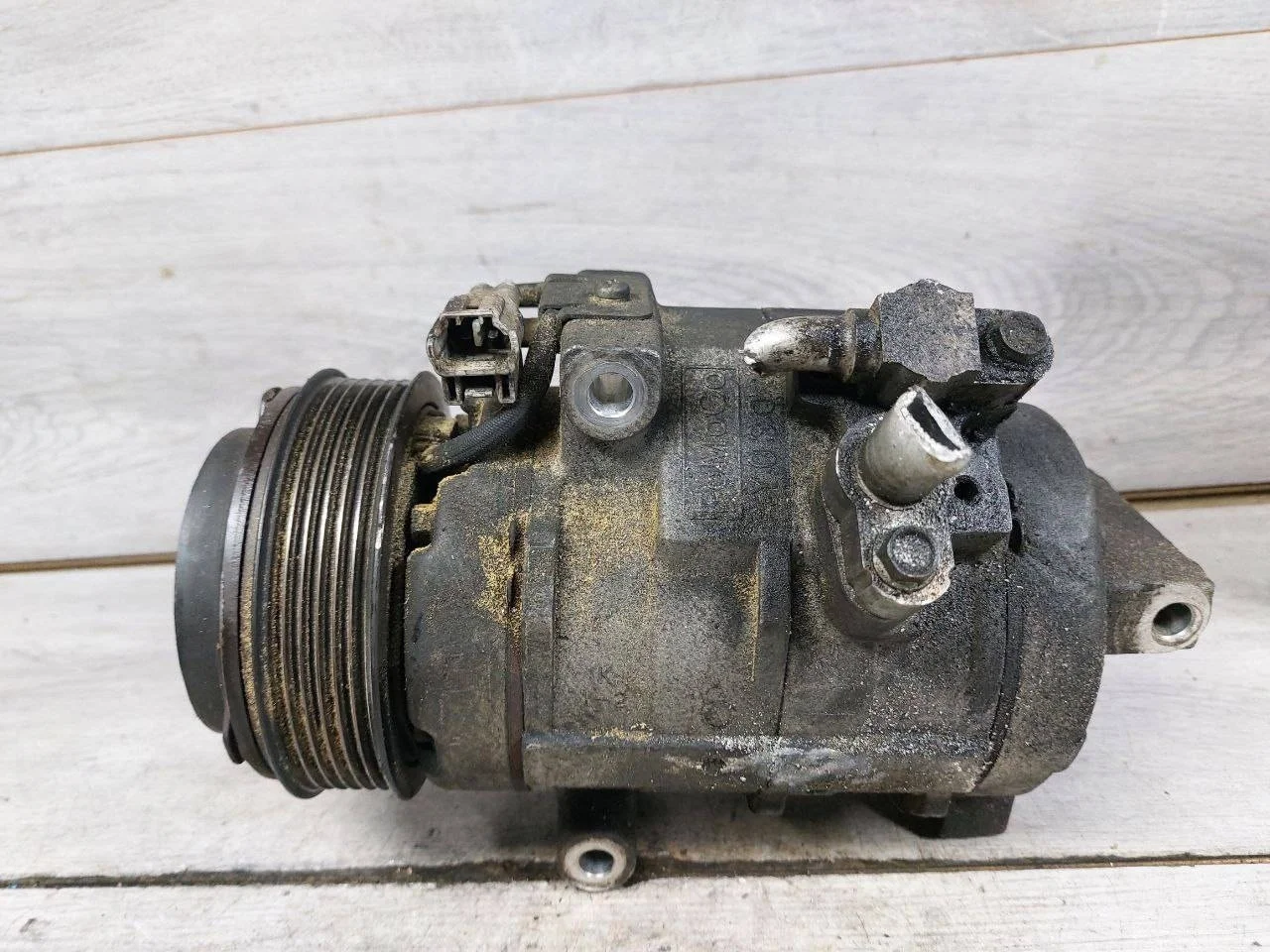 компрессор кондиционера Mazda CX-9 TB