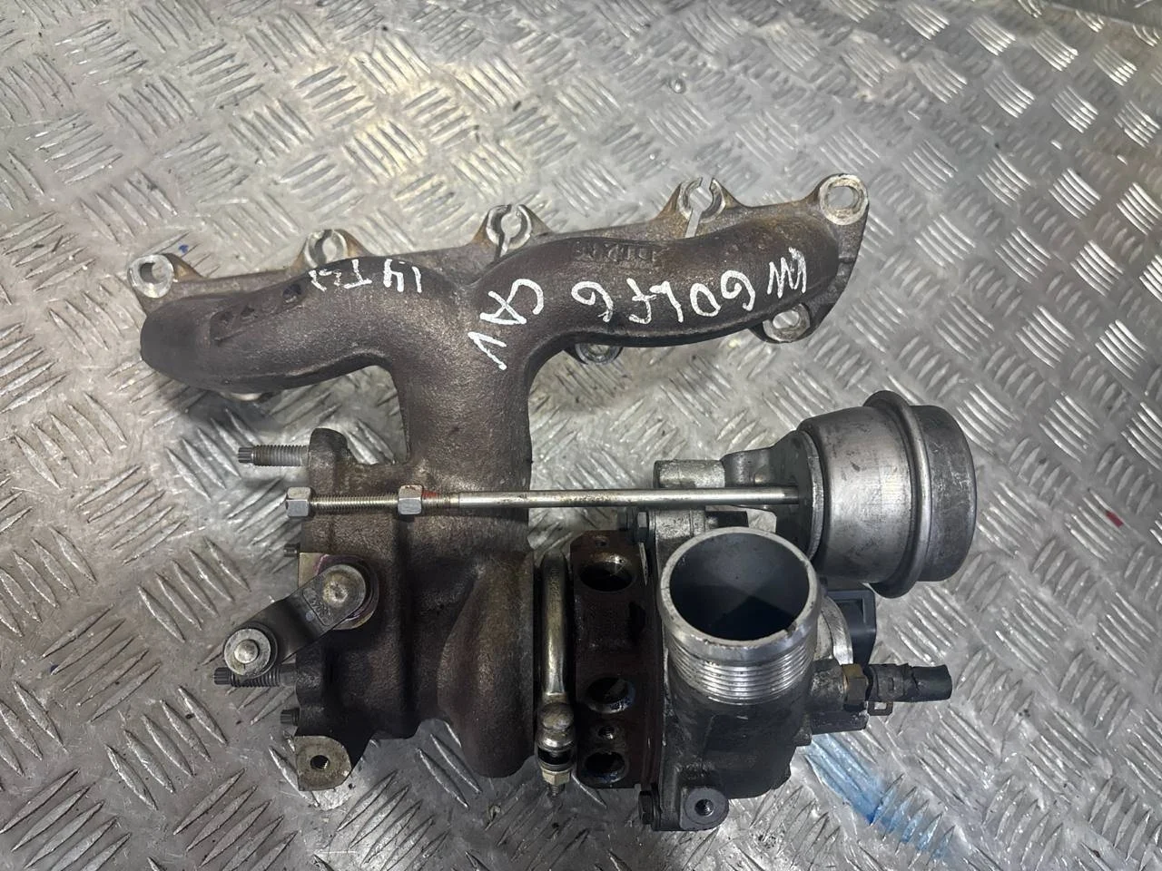 турбина Volkswagen Golf 6