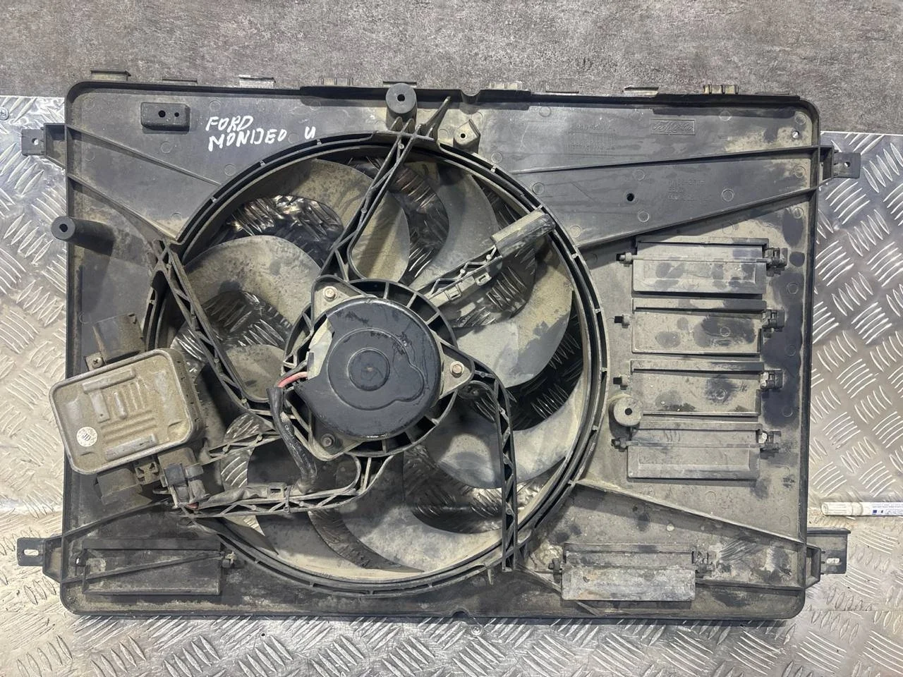 вентилятор охлаждения Ford Mondeo 4