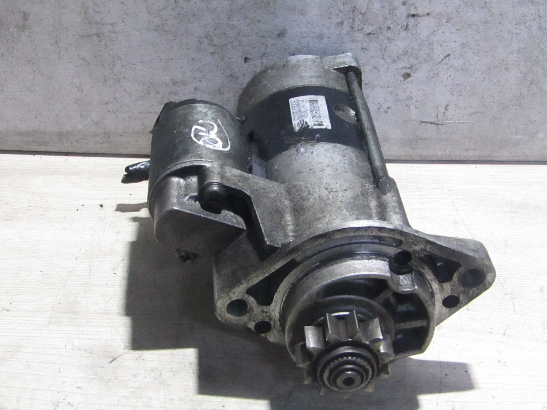 стартер Nissan Pathfinder R51