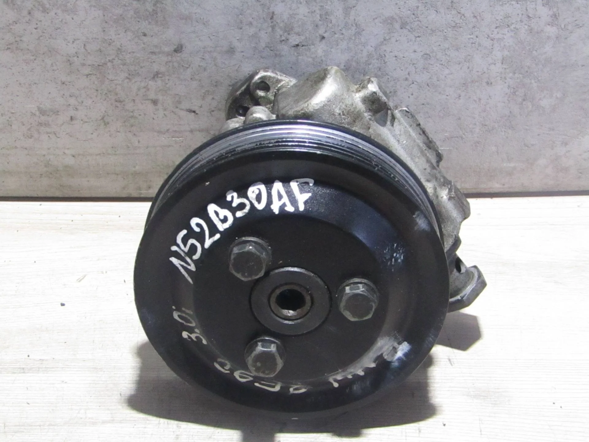 насос гидроусилителя руля BMW 3 E90/E91/E92/E93