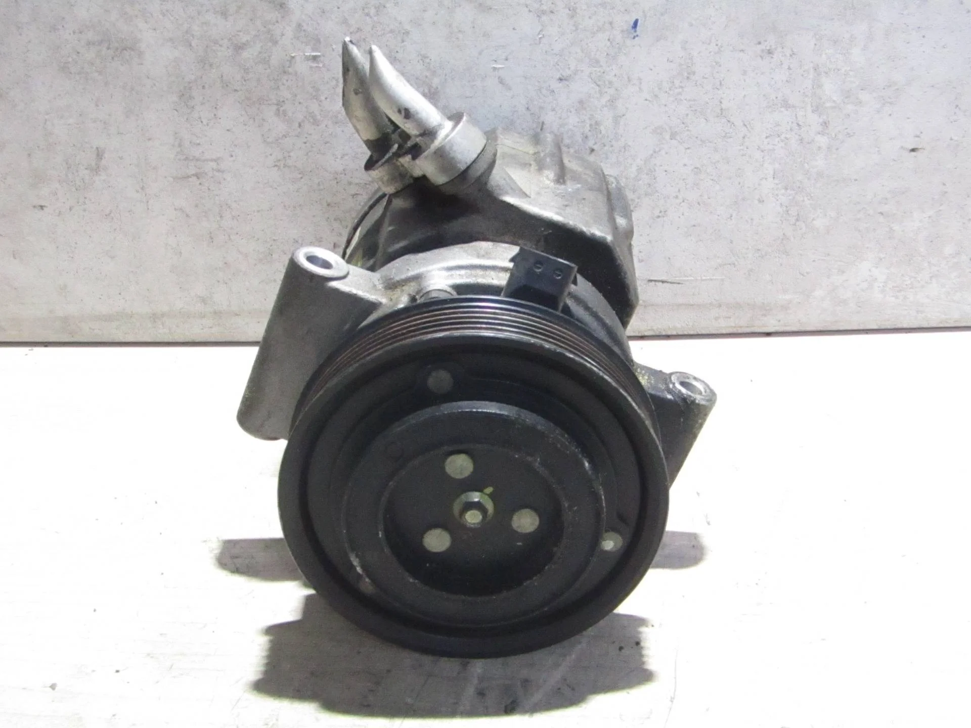 компрессор кондиционера Chevrolet Captiva